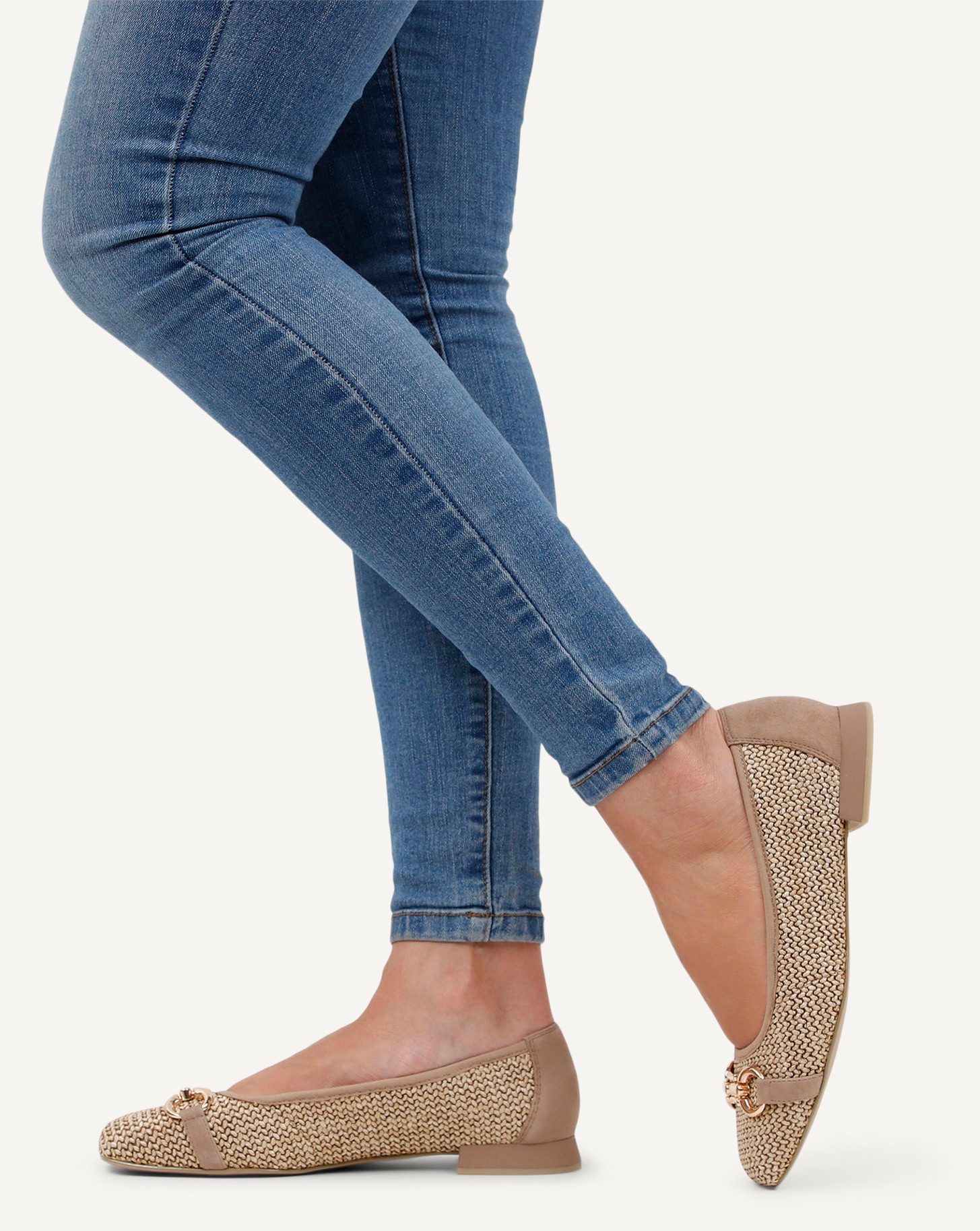Caprice Ballerina's , blokhak, comfortabele schoen, business schoen met sieraandeel