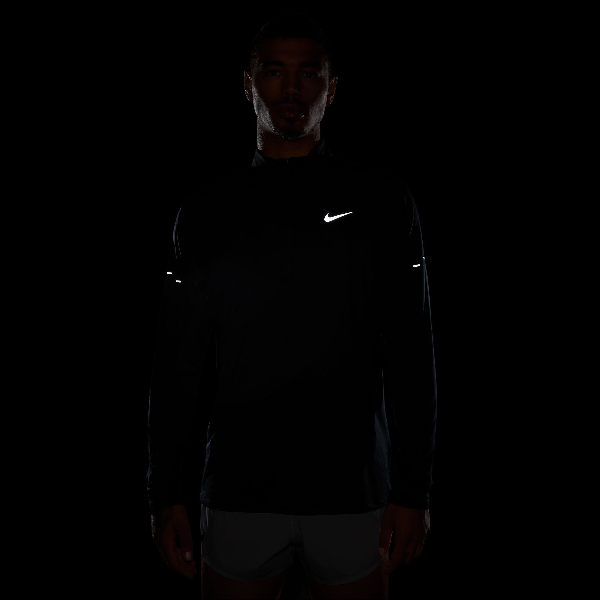 Nike Runningshirt M NK DF STRIDE HZ MIDLAYER