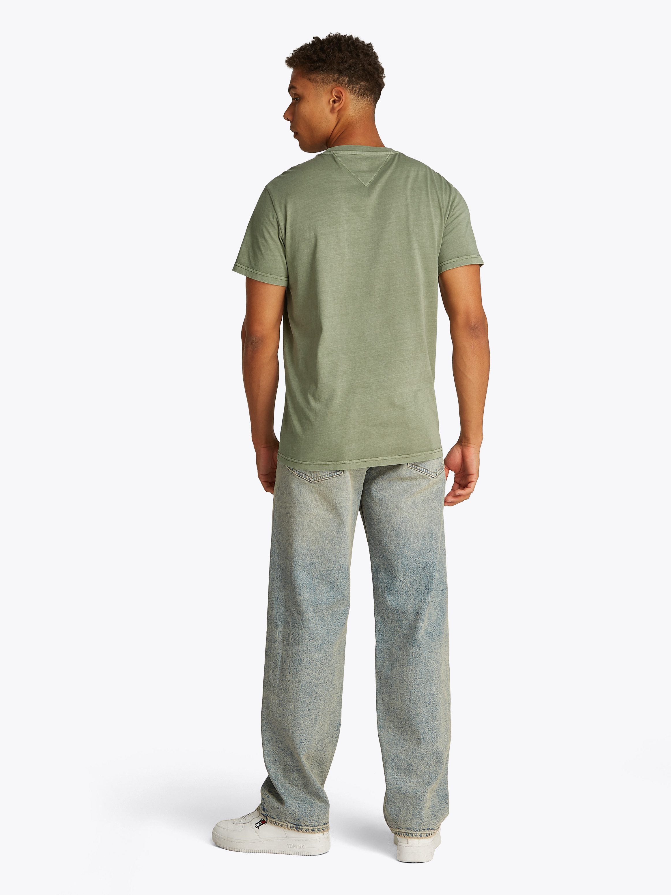 TOMMY JEANS T-shirt TJM SLIM WASHED POCKET TEE