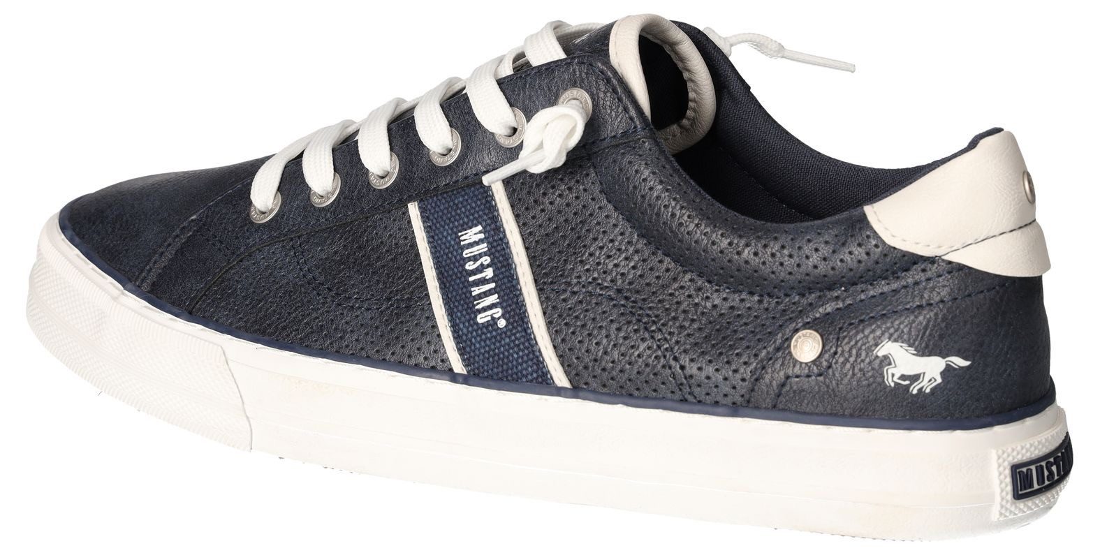 Mustang Shoes Slip-on sneakers met stijlvolle zijstrip, vrijetijdsschoen, lage schoen, veterschoen