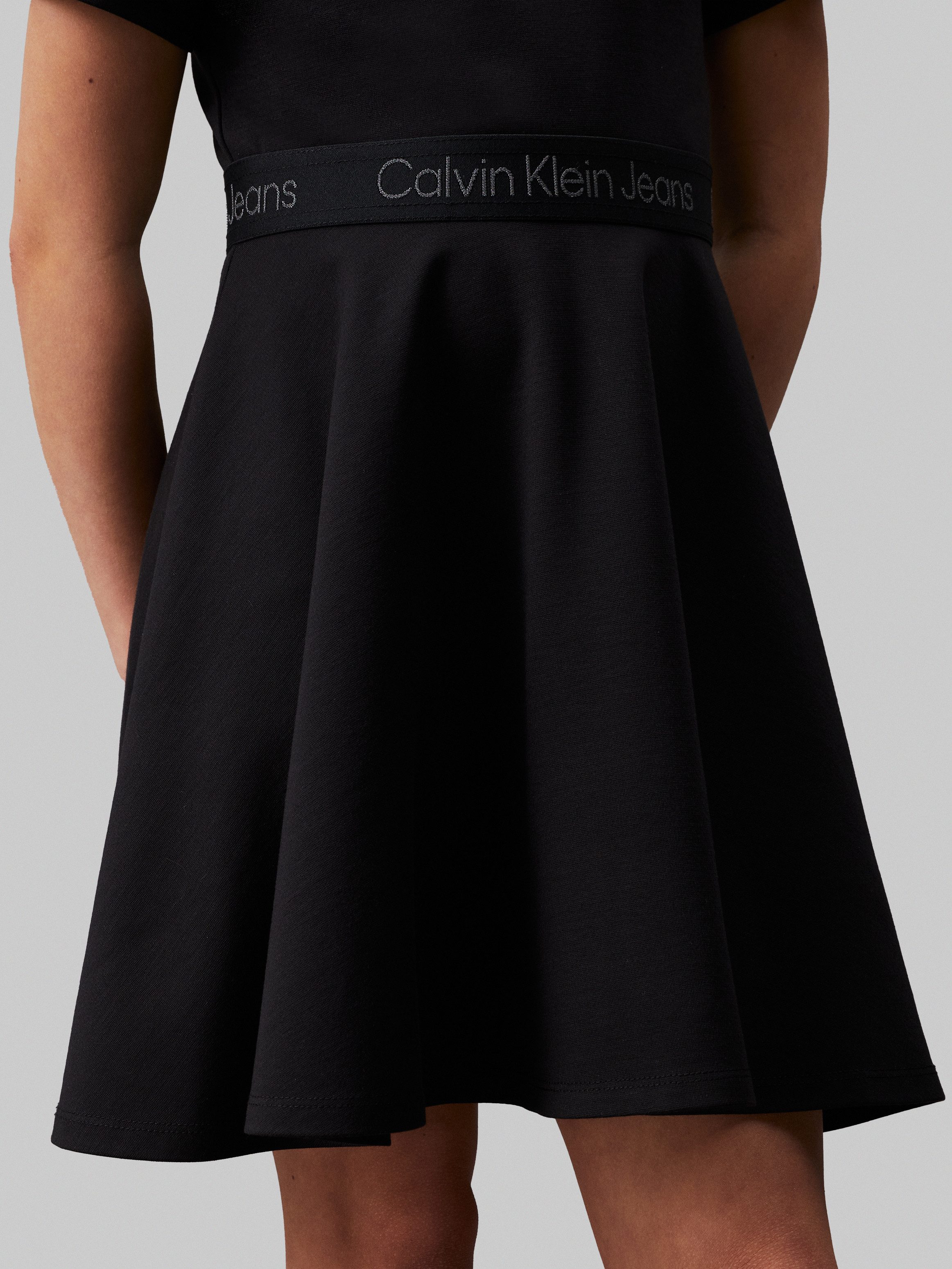 Calvin Klein Jerseyjurk PUNTO TAPE FIT FLARE SS DRESS