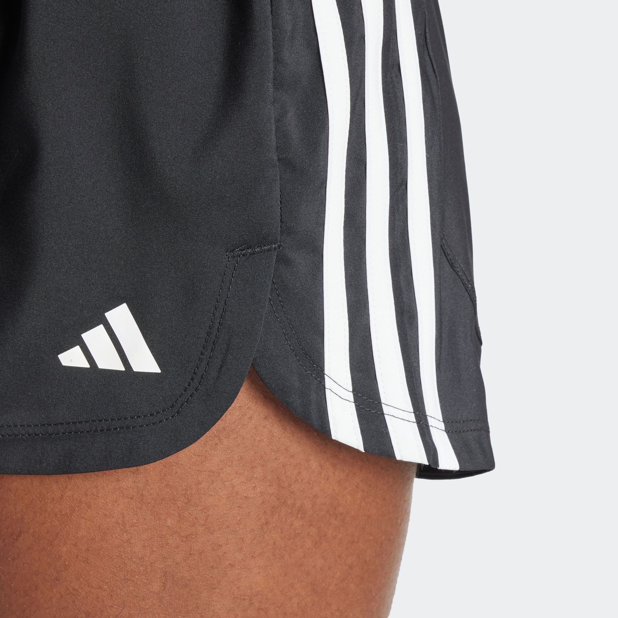 adidas Performance Short PACER WVN MID (1-delig)