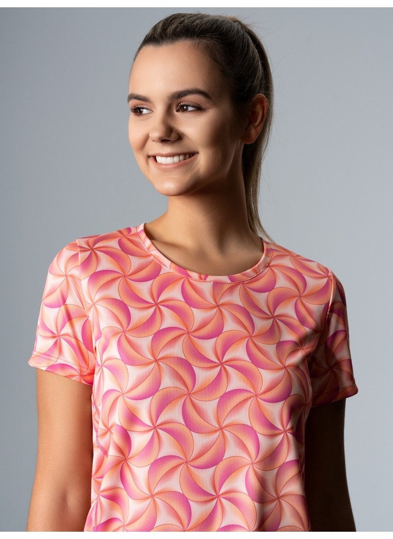 Trigema T-shirt sport T-shirt met modieuze all-over print (1-delig)