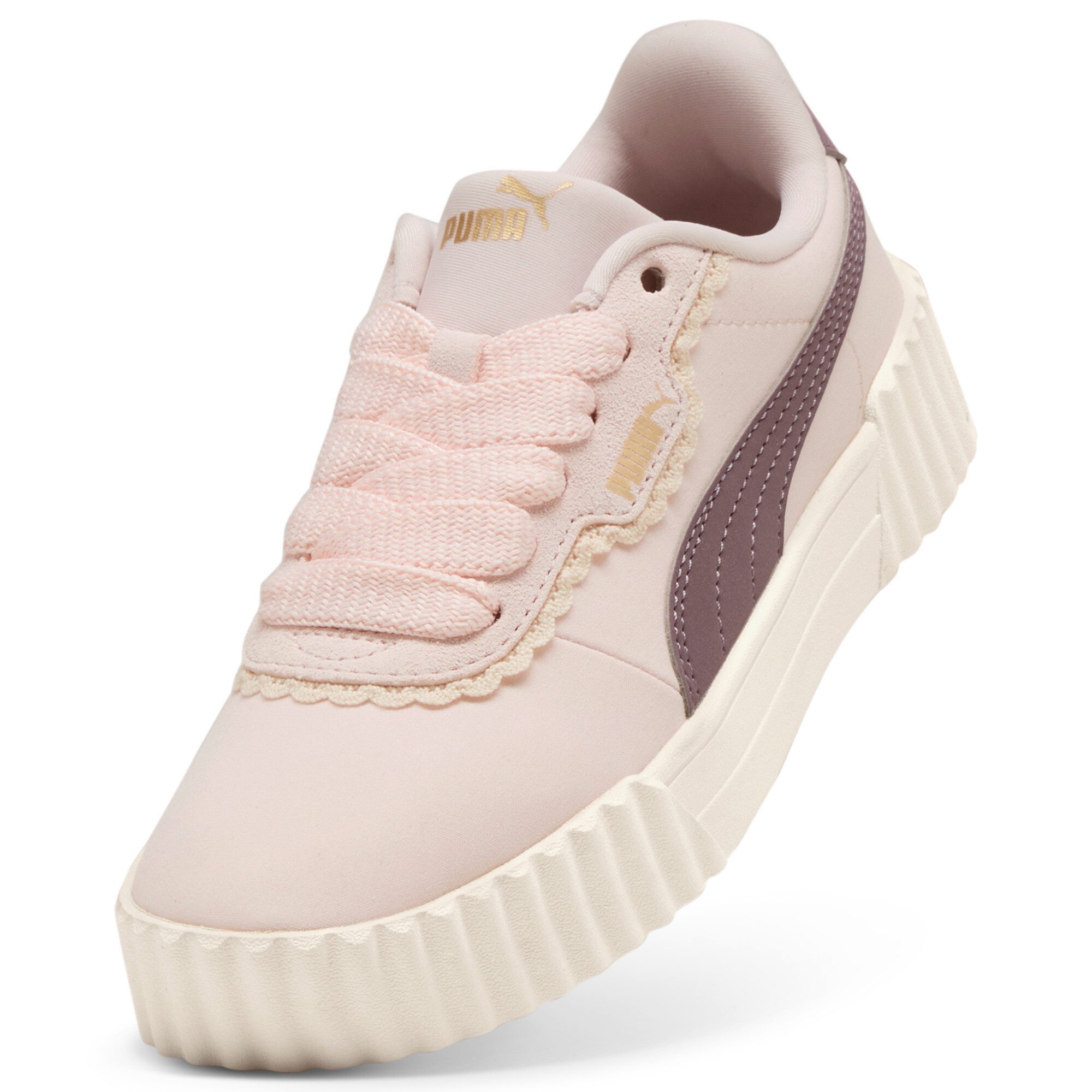 PUMA Sneakers
