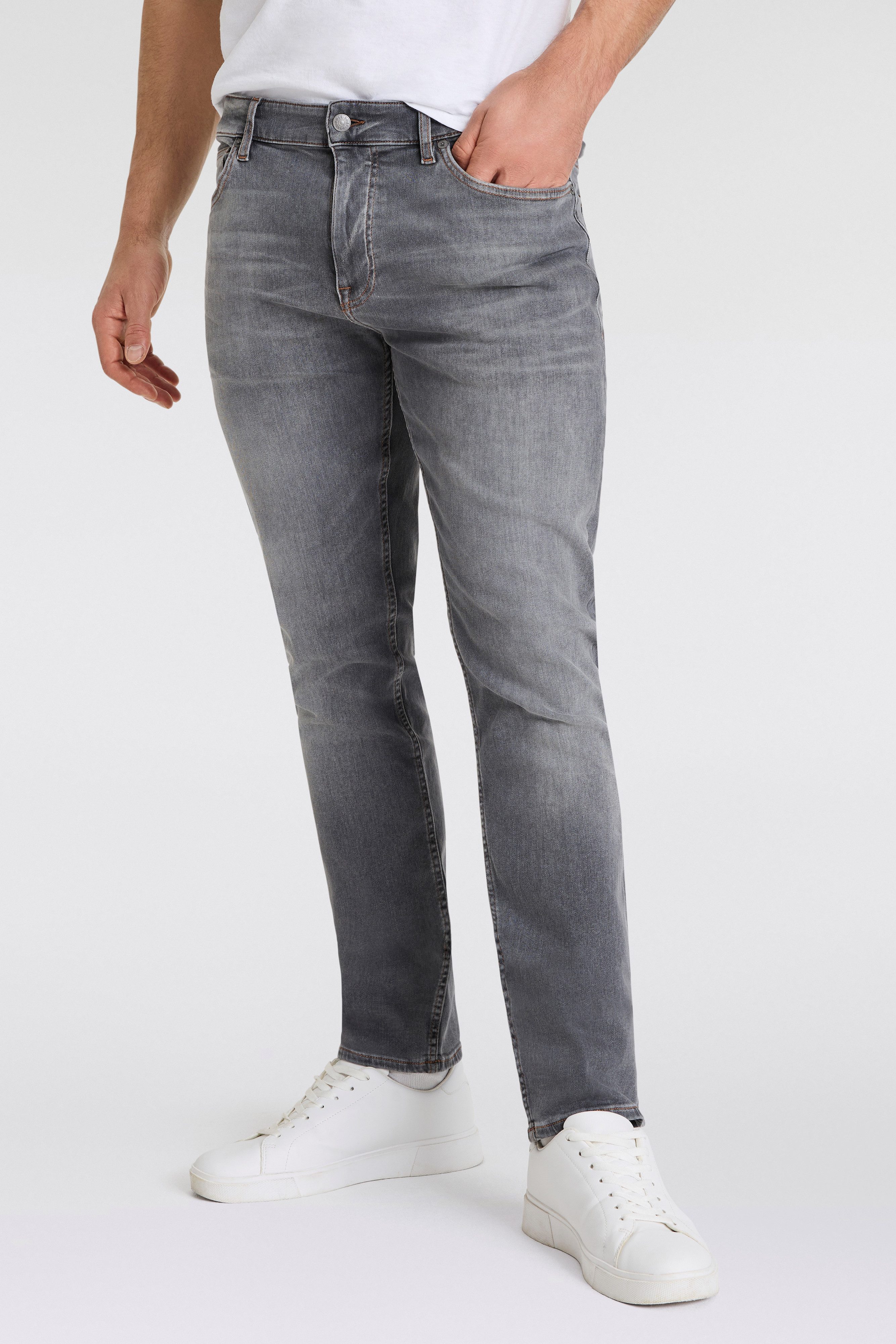 Boss Orange Slim fit jeans DELAWARE BO met lederen boss badge