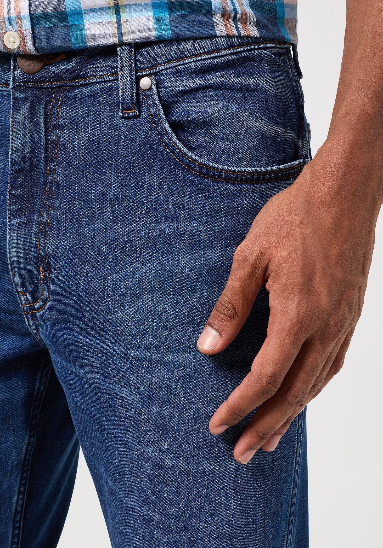Wrangler 5-pocket jeans River FREE TO STRETCH