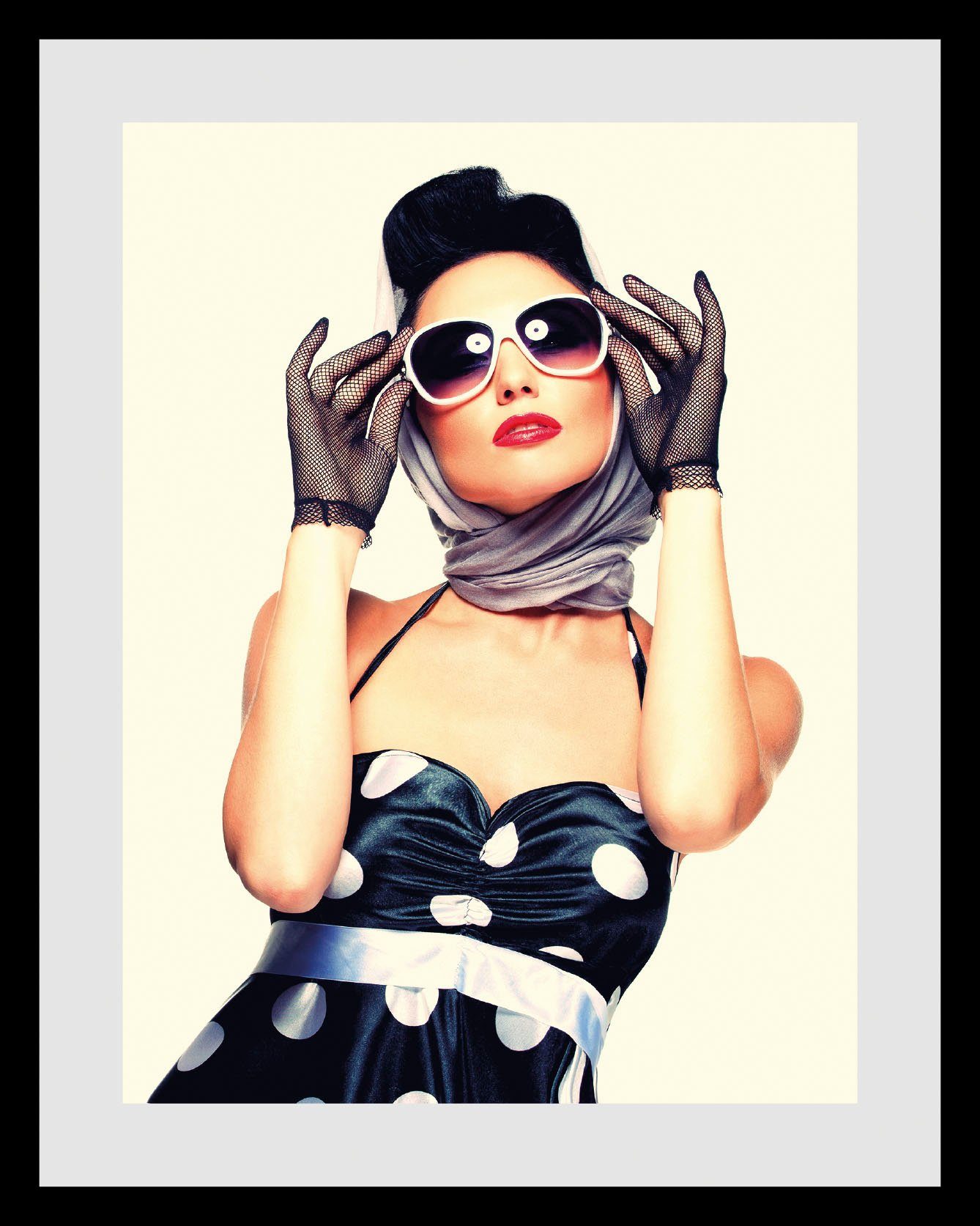 queence Wanddecoratie Diva 2 HD premium posterdruk incl. houten lijst (1 stuk)