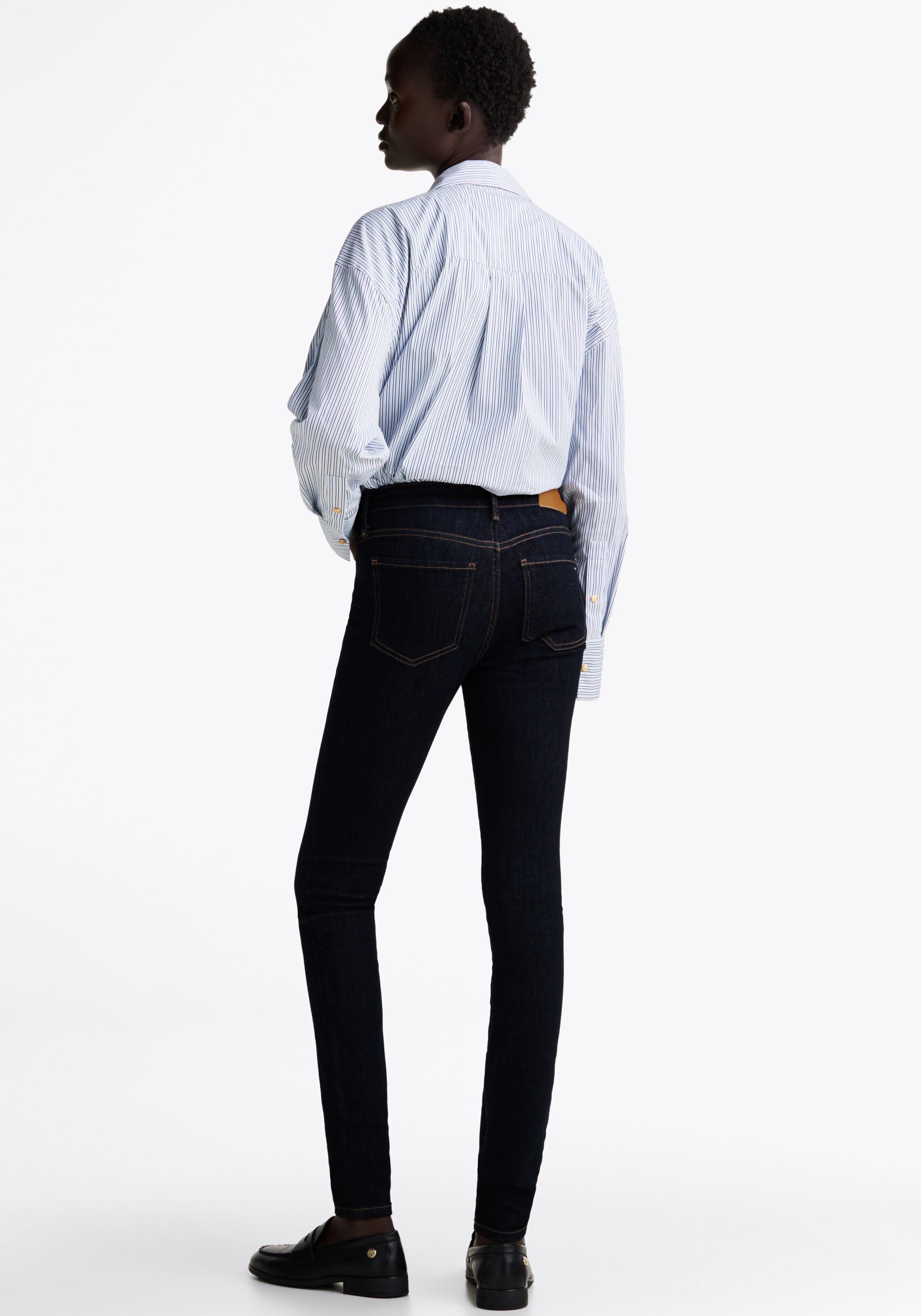 Tommy Hilfiger Skinny fit jeans HERITAGE COMO SKINNY RW met tommy hilfiger logo-badge (TH FLEX COMO SKINNY RW)