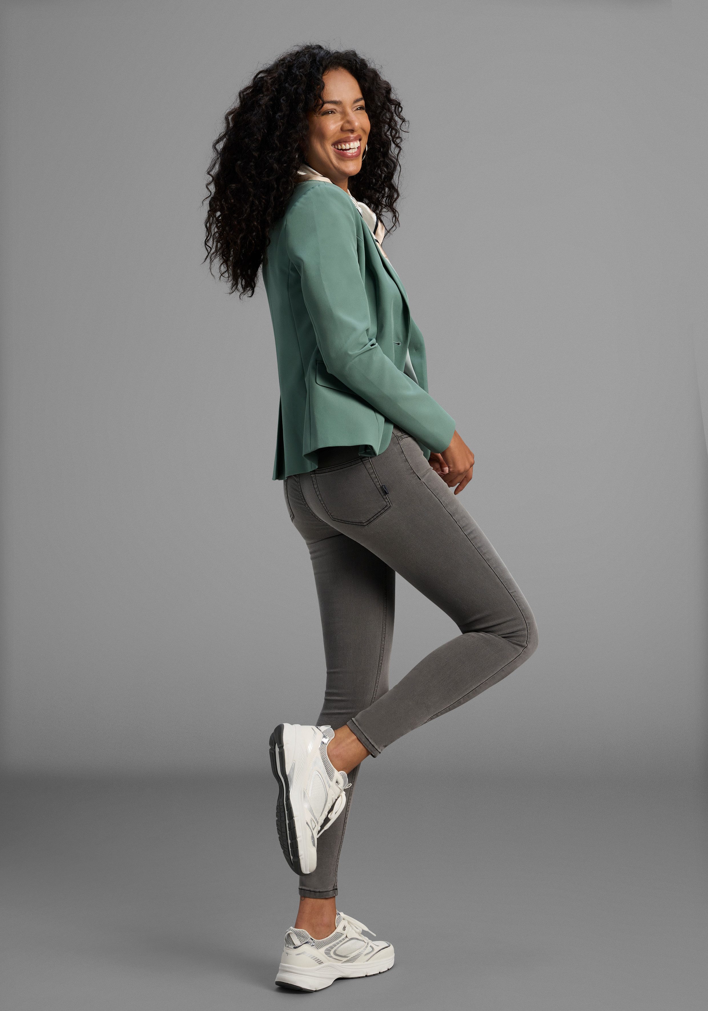Arizona Skinny fit jeans Ultra Stretch extra-strak gesneden pasvorm, modieuze used-wassing