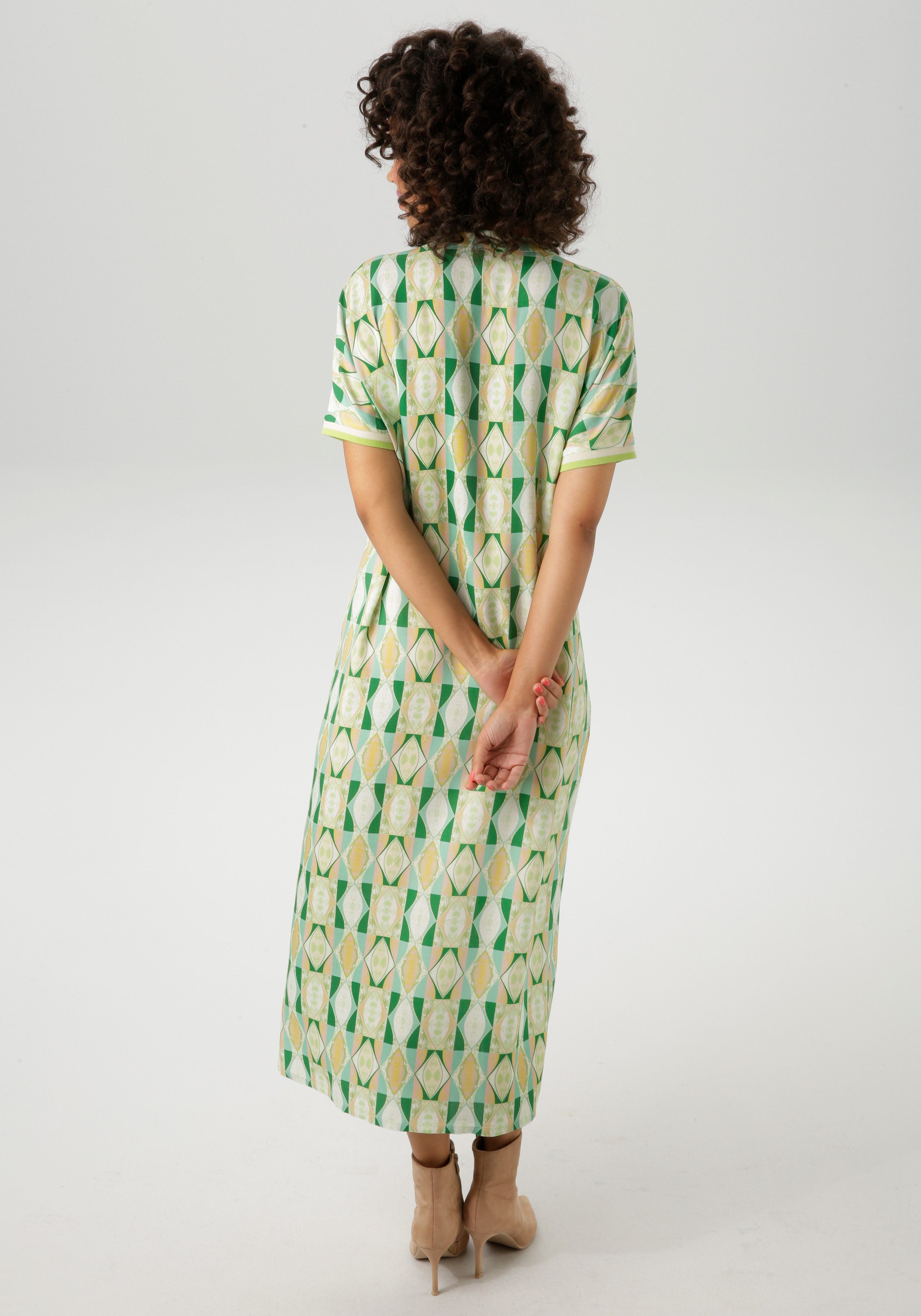 Aniston CASUAL Zomerjurk met kleurharmonische, grafische print - nieuwe collectie