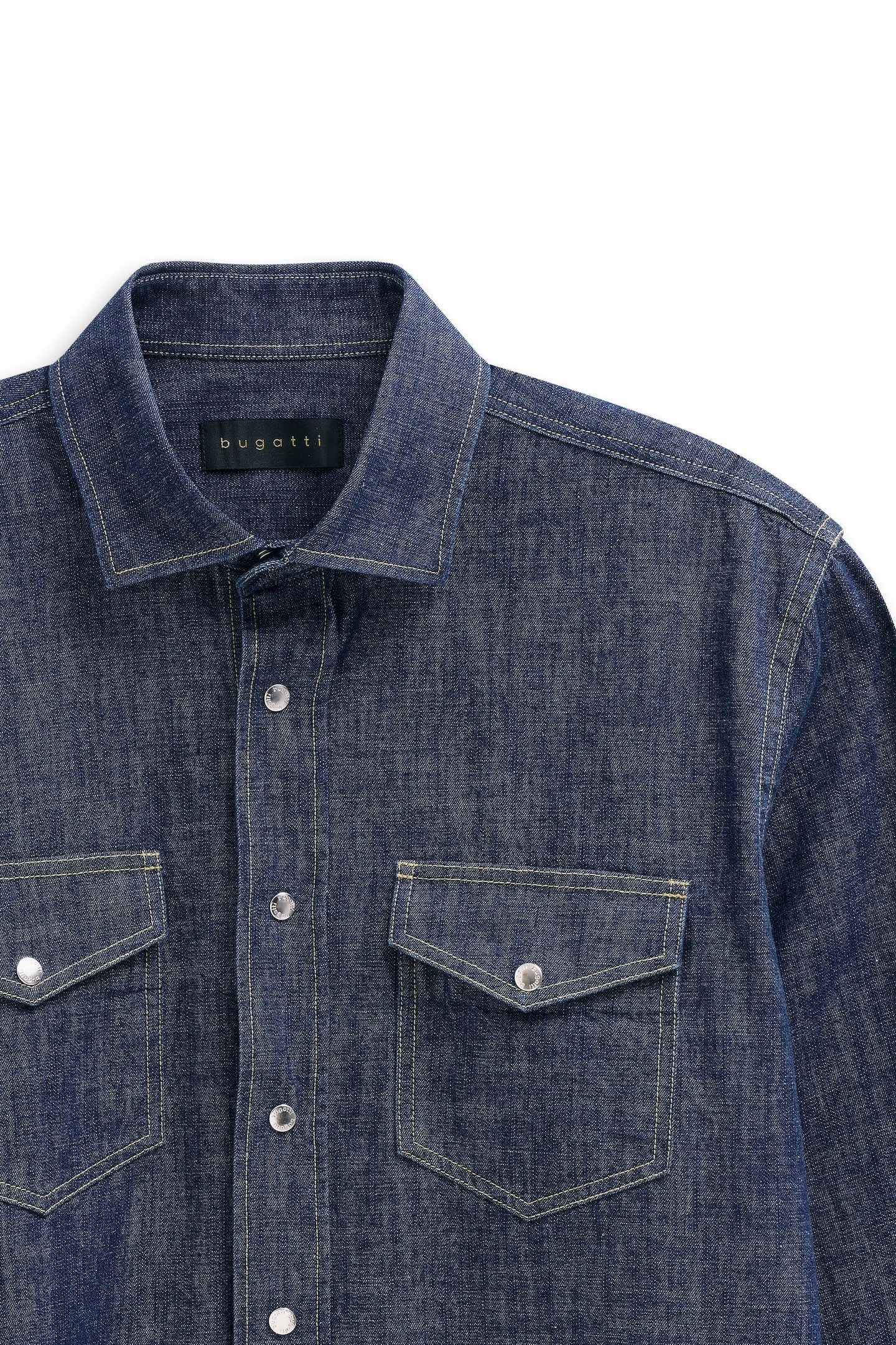 Bugatti Jeans overhemd Drukknopen in modern fit met kent-kraag en van katoen