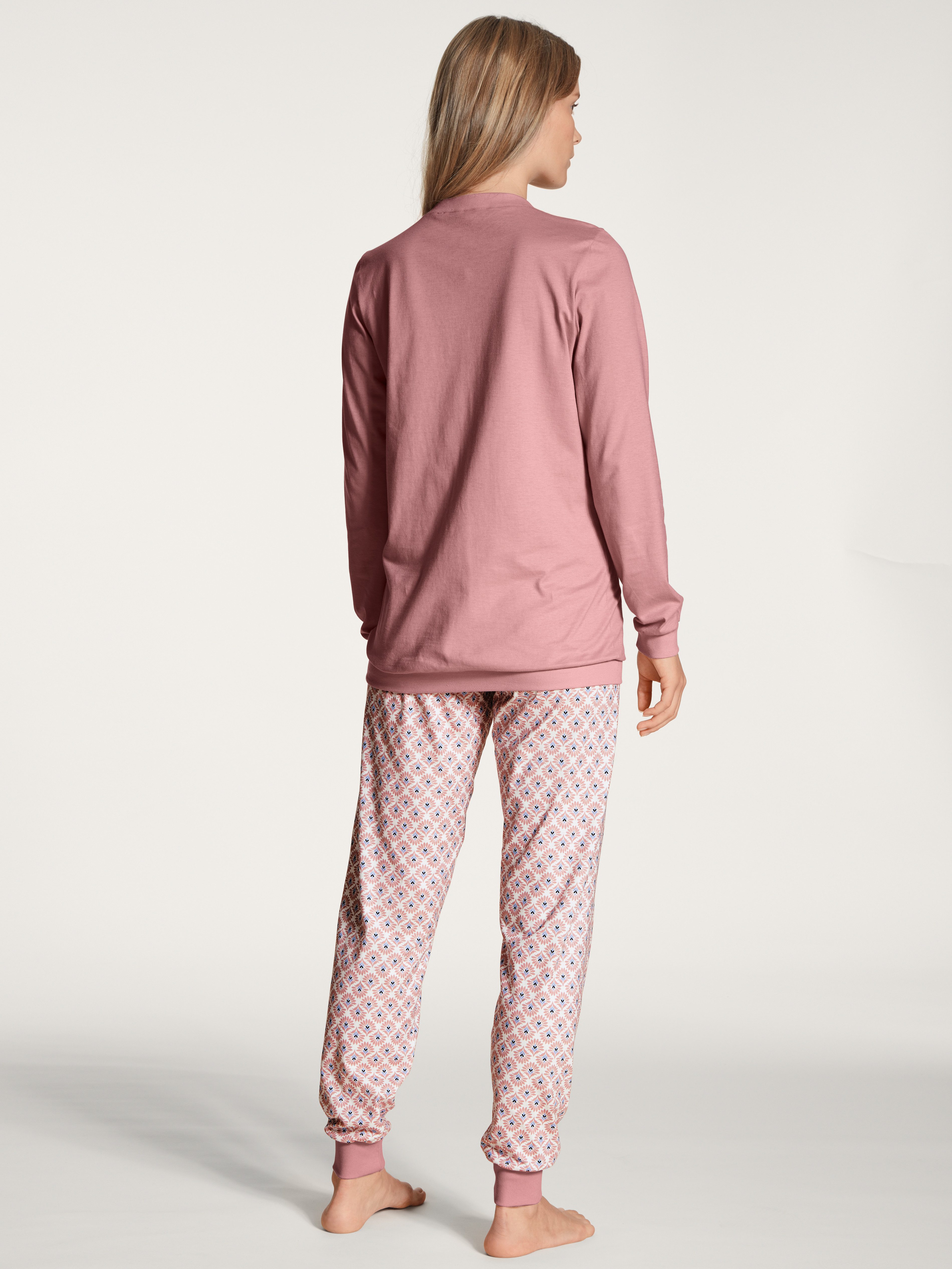 CALIDA Pyjama Lovely Night met ribboorden aan alle uiteinden (2-delig)