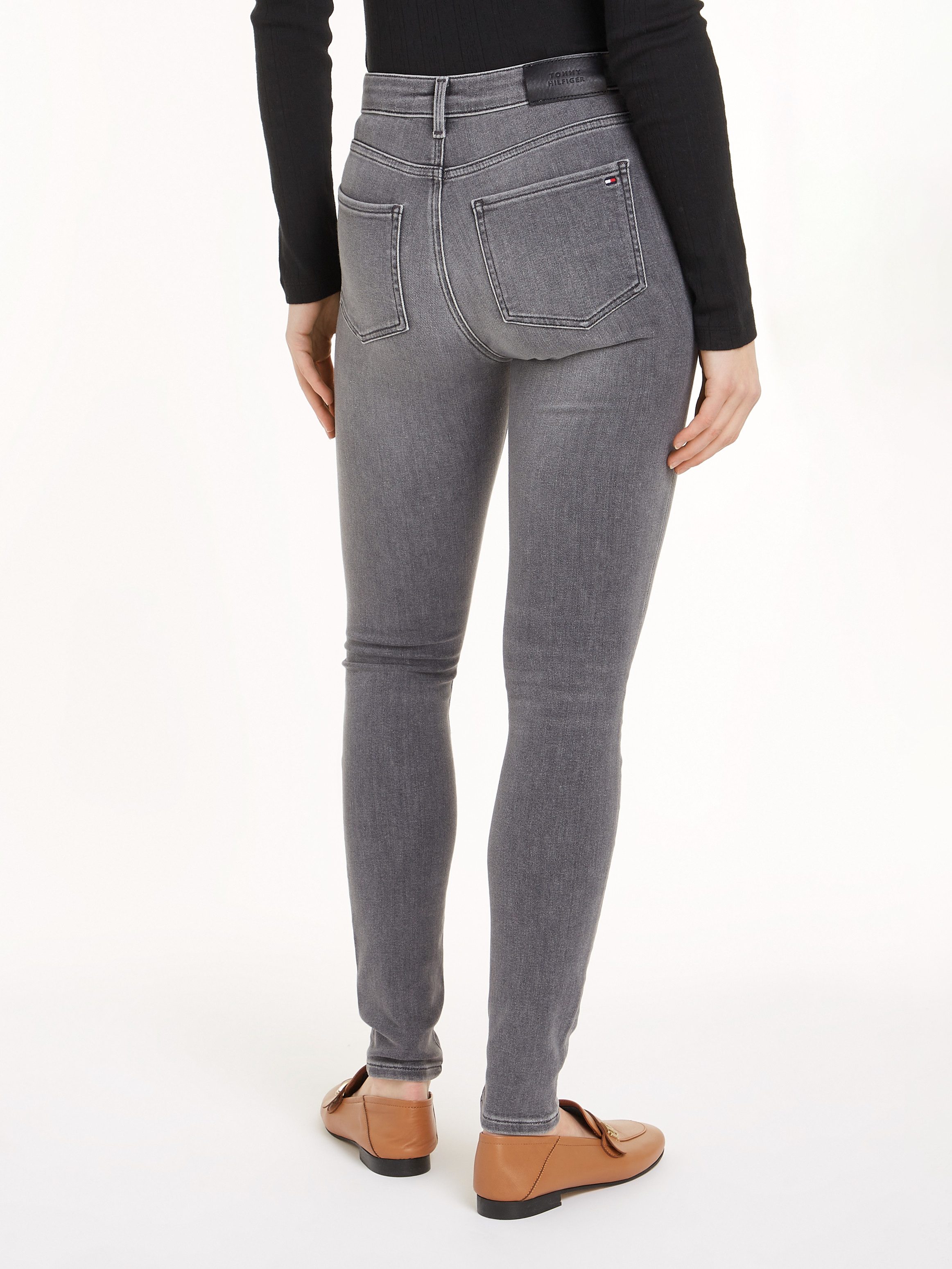 Tommy Hilfiger Skinny fit jeans HARLEM U SKINNY HW CAL met logo-badge
