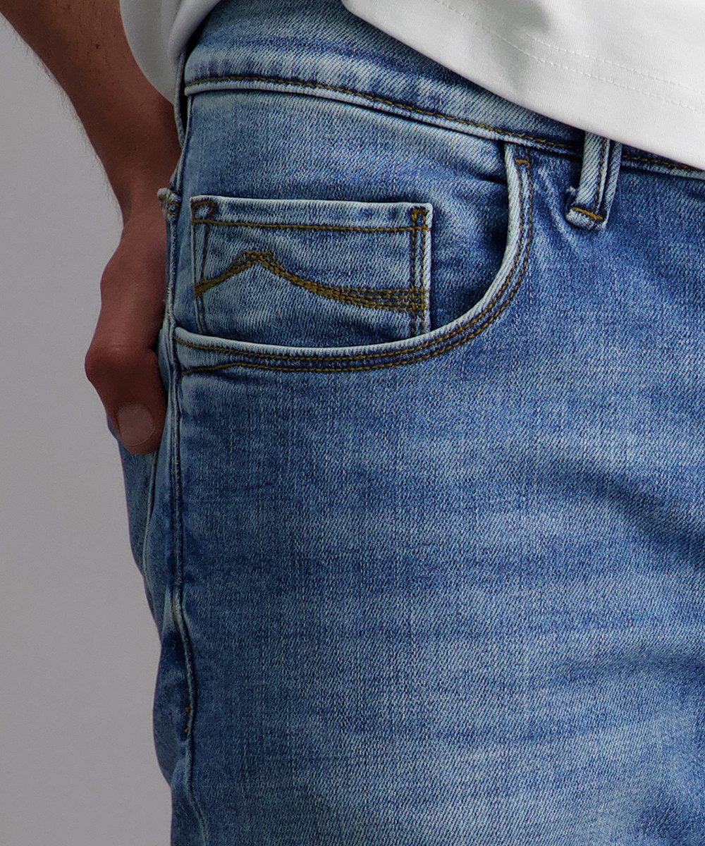 Pioneer Authentic Jeans Chino Eric in five-pocketsstijl