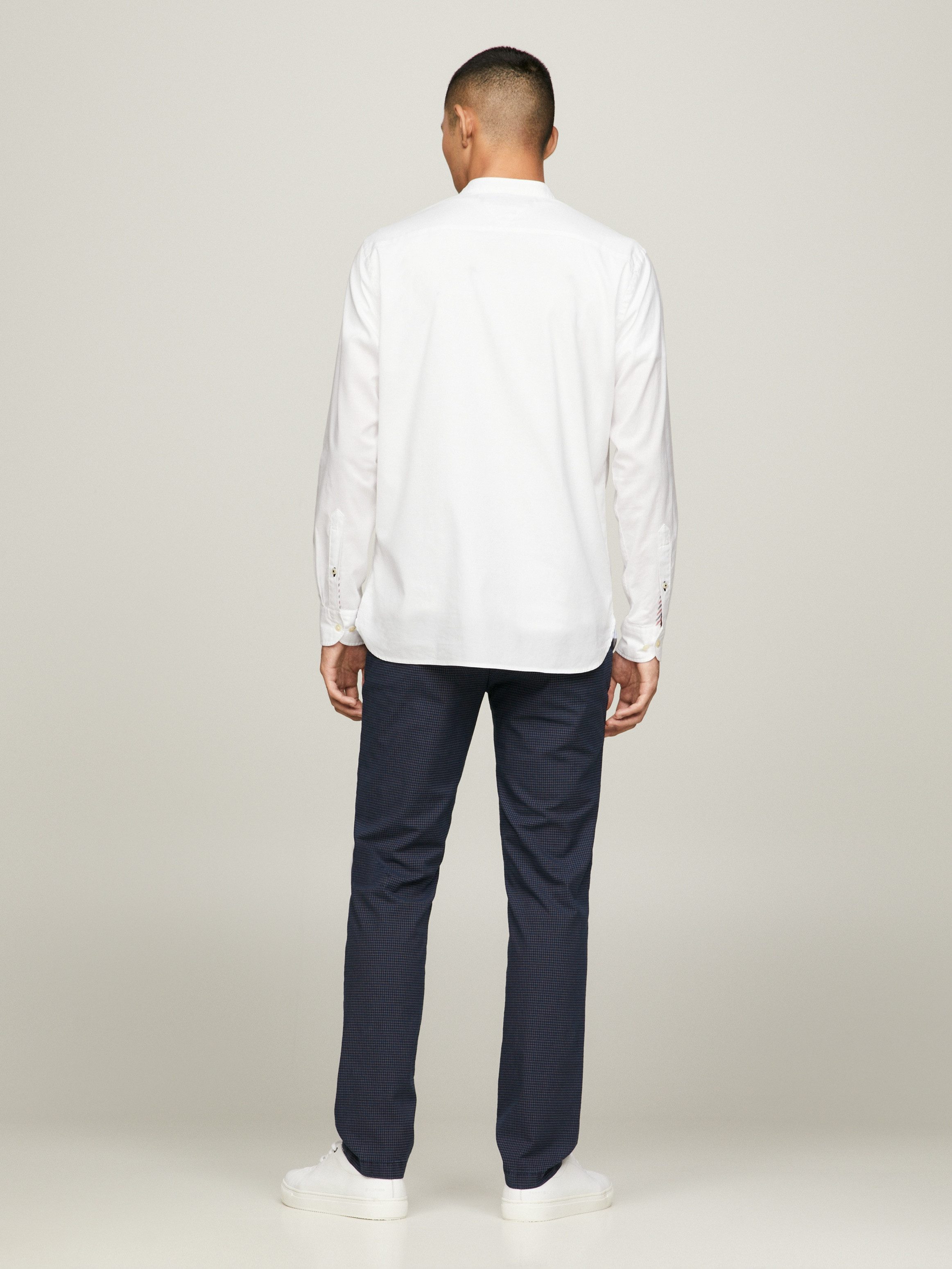 Tommy Hilfiger Overhemd met lange mouwen NATURAL SOFT SOLID MAO RF SHIRT met tommy hilfiger merkrand binnenin de mouwopening