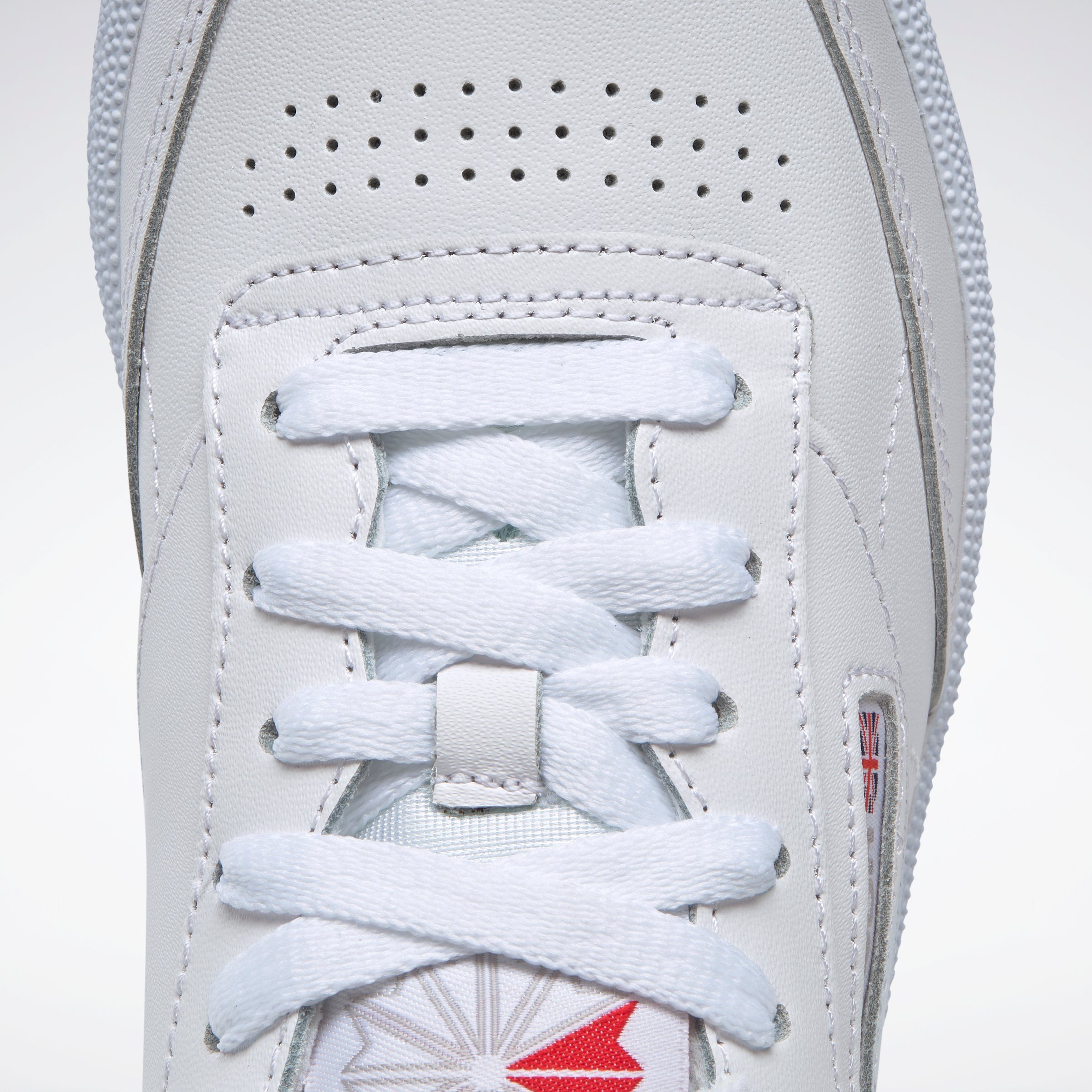 Reebok Classic Sneakers Club C 85