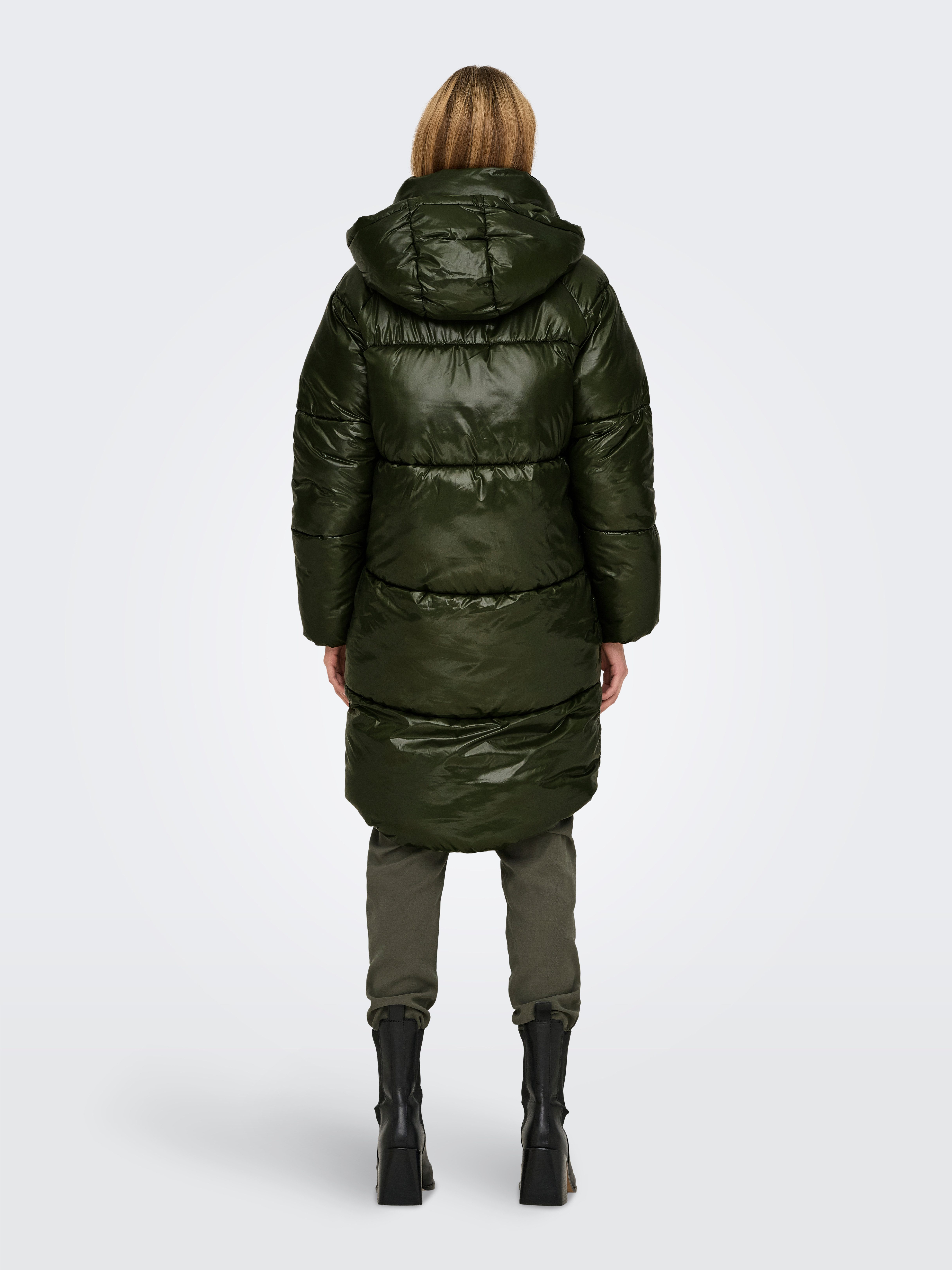 Only Gewatteerde jas ONLSKY OVERSIZED PUFFER COAT CC OTW