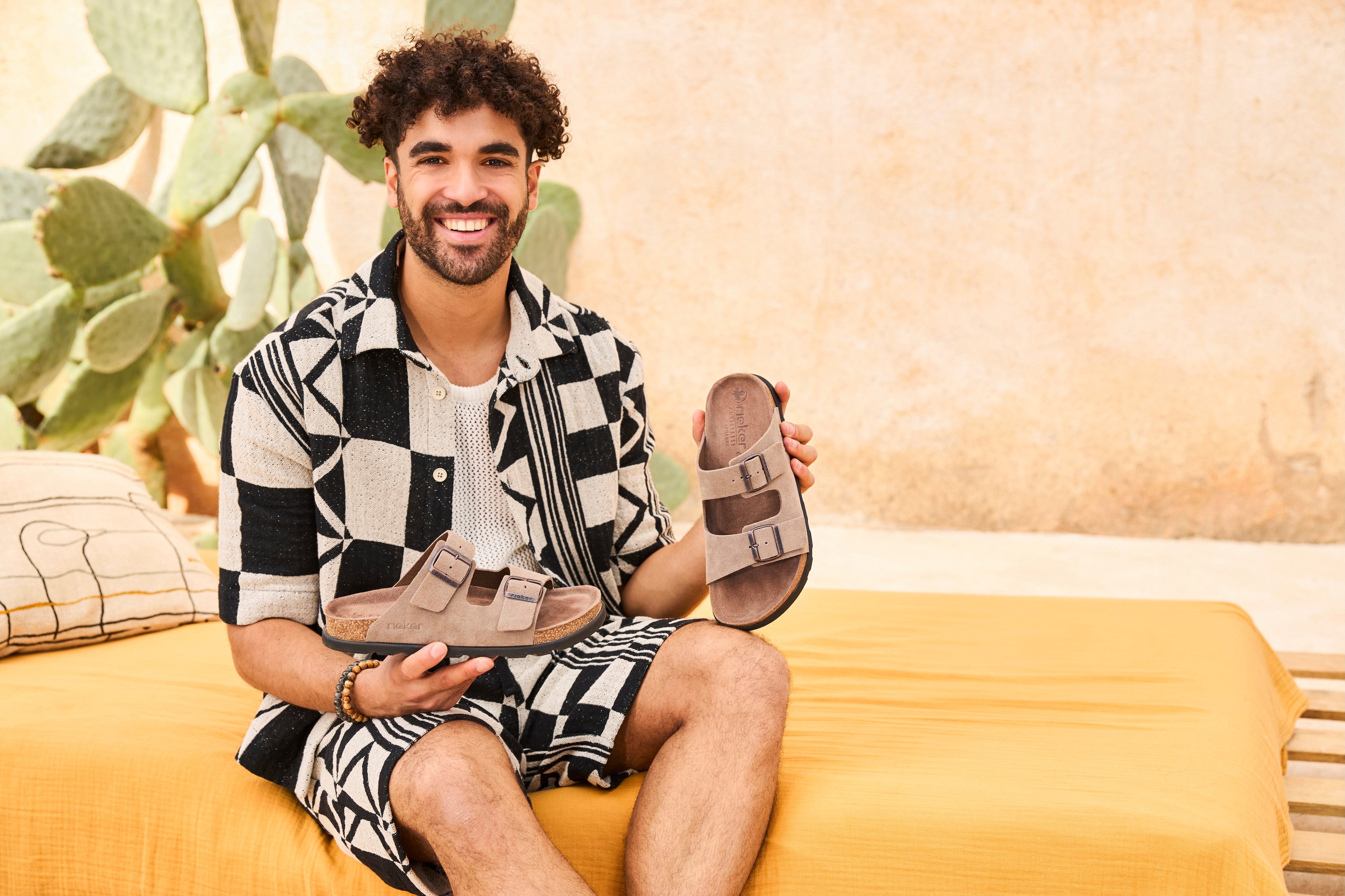 Rieker Slippers , zomerschoen, strand schoen, huisschoen met comfortabel voetbed
