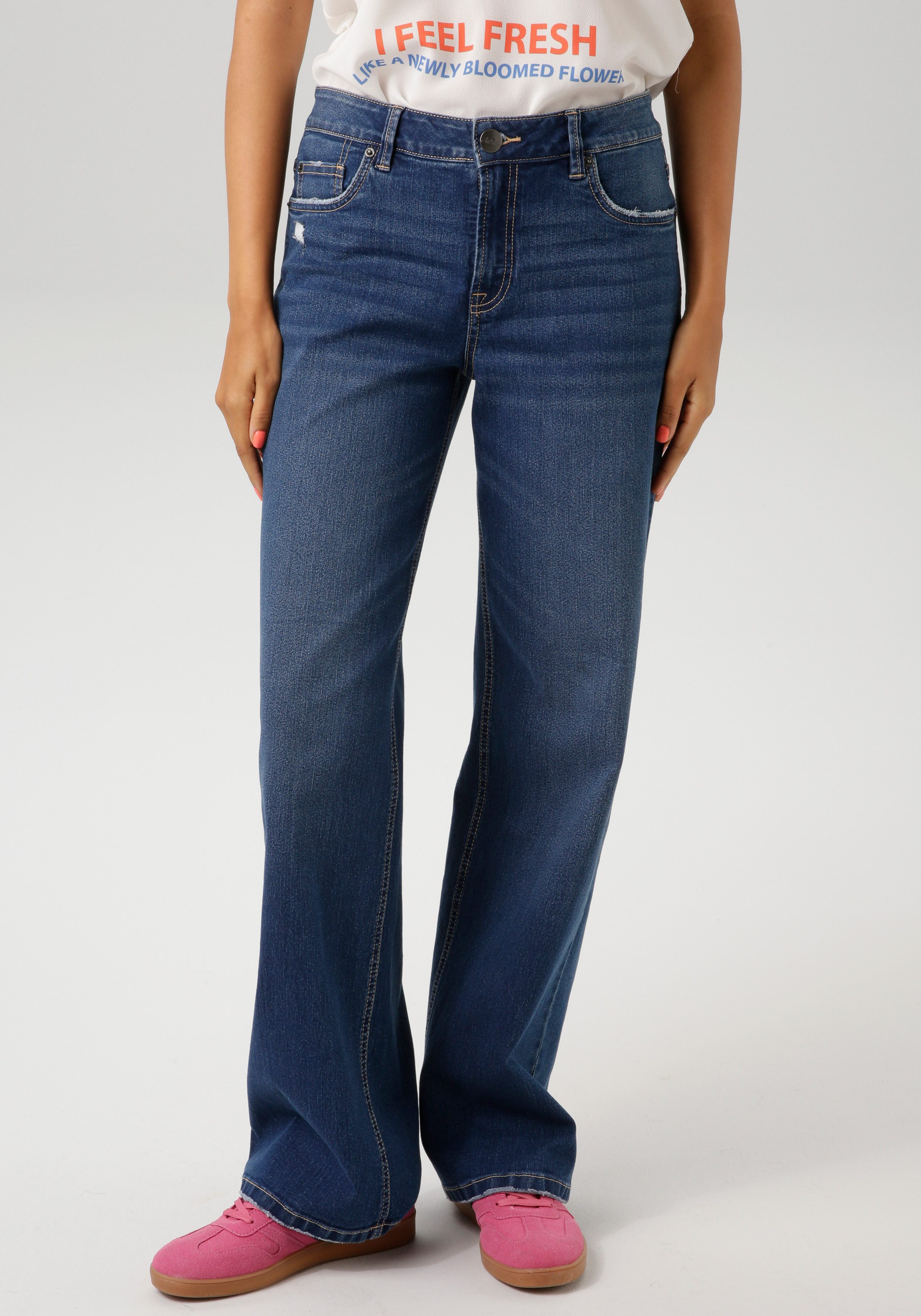 Aniston CASUAL Straight jeans met trendy wijd been - nieuwe kollectie