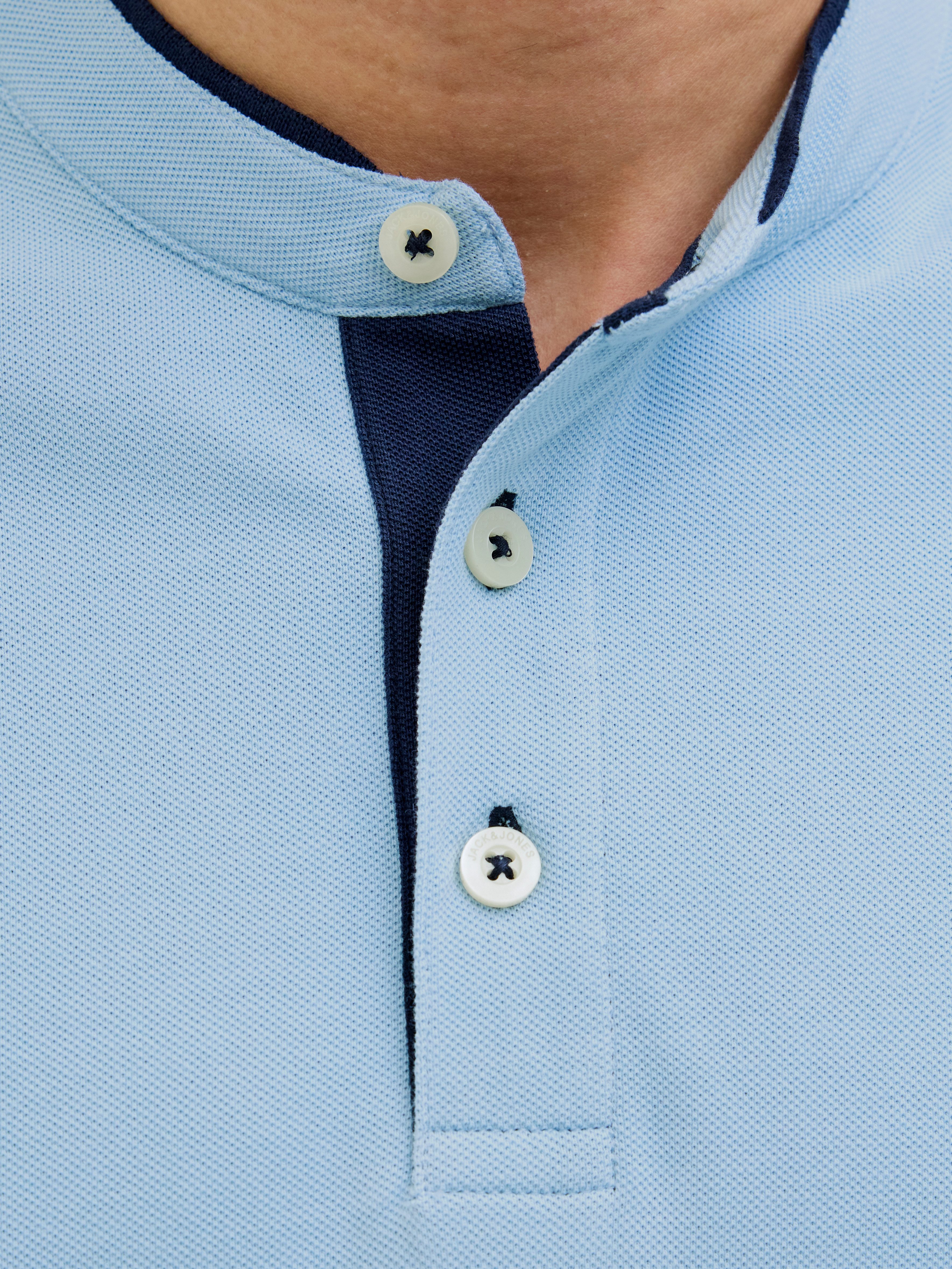 Jack & Jones Poloshirt JJEPAULOS MAO POLO met geborduurd logo