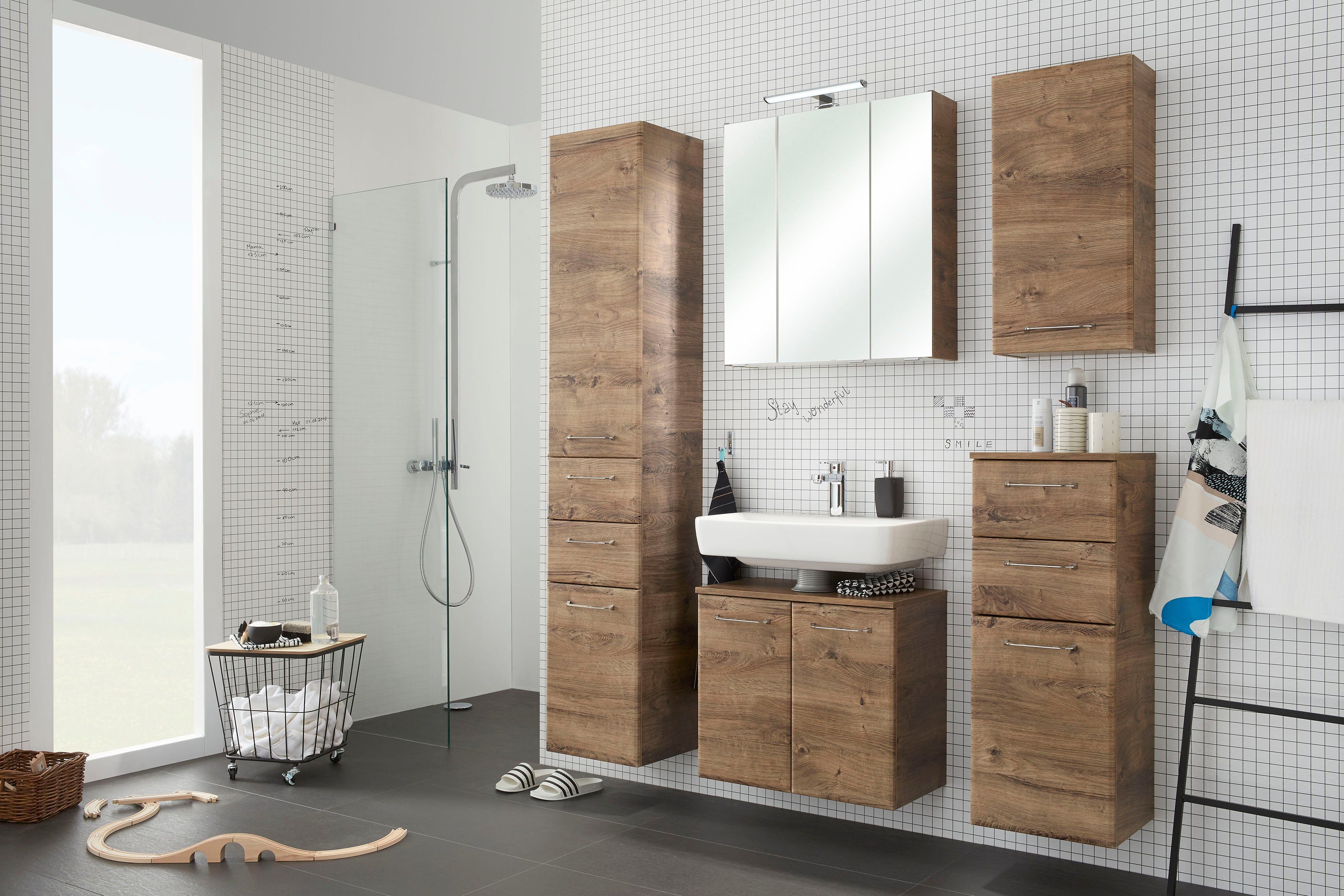 Saphir Spiegelkast Quickset badkamermeubel, 3 spiegeldeuren, 6 planken, 65 cm breed