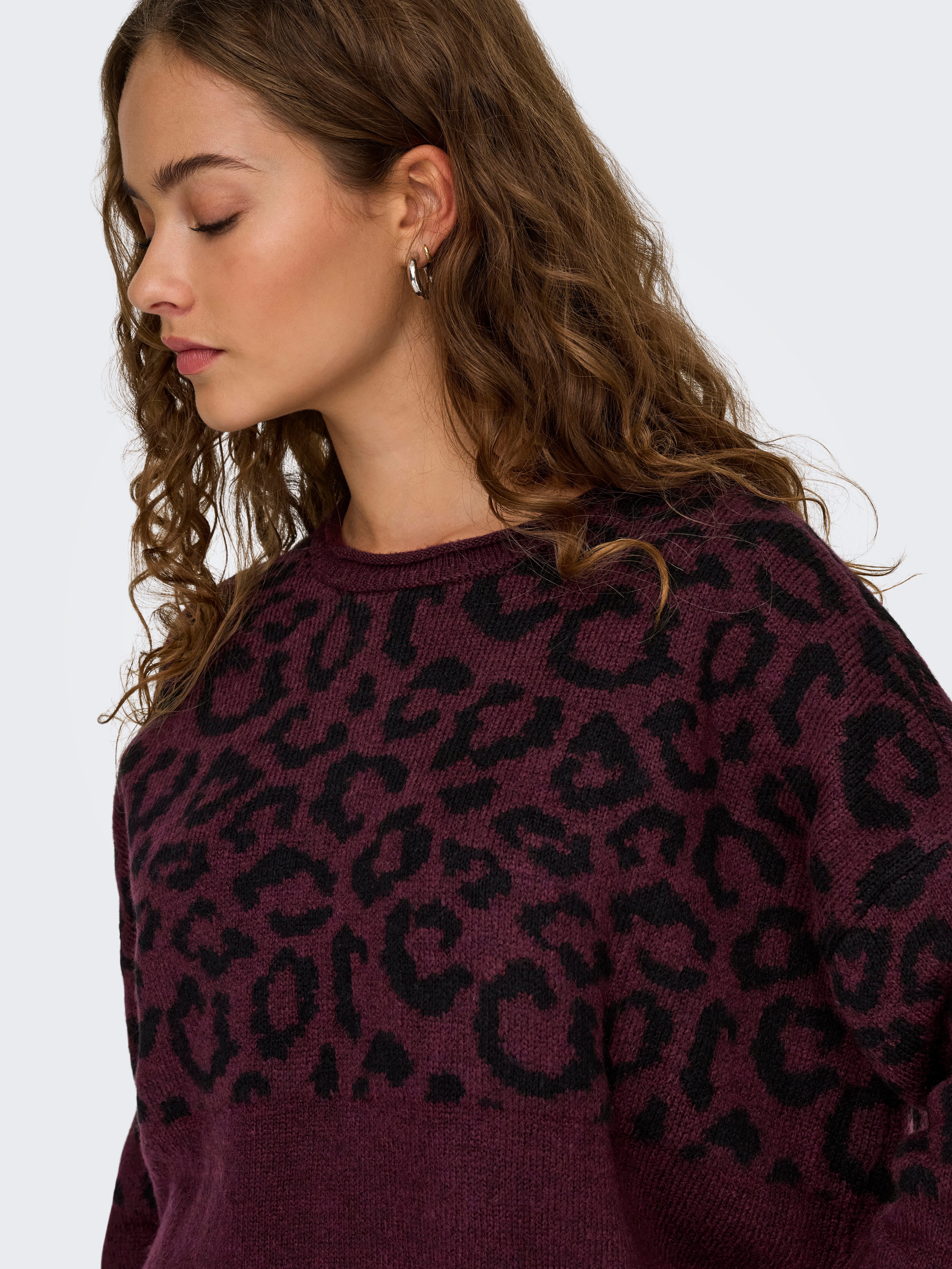 Only Trui met ronde hals ONLJADE ANIMAL LS O-NECK NOOS KNT