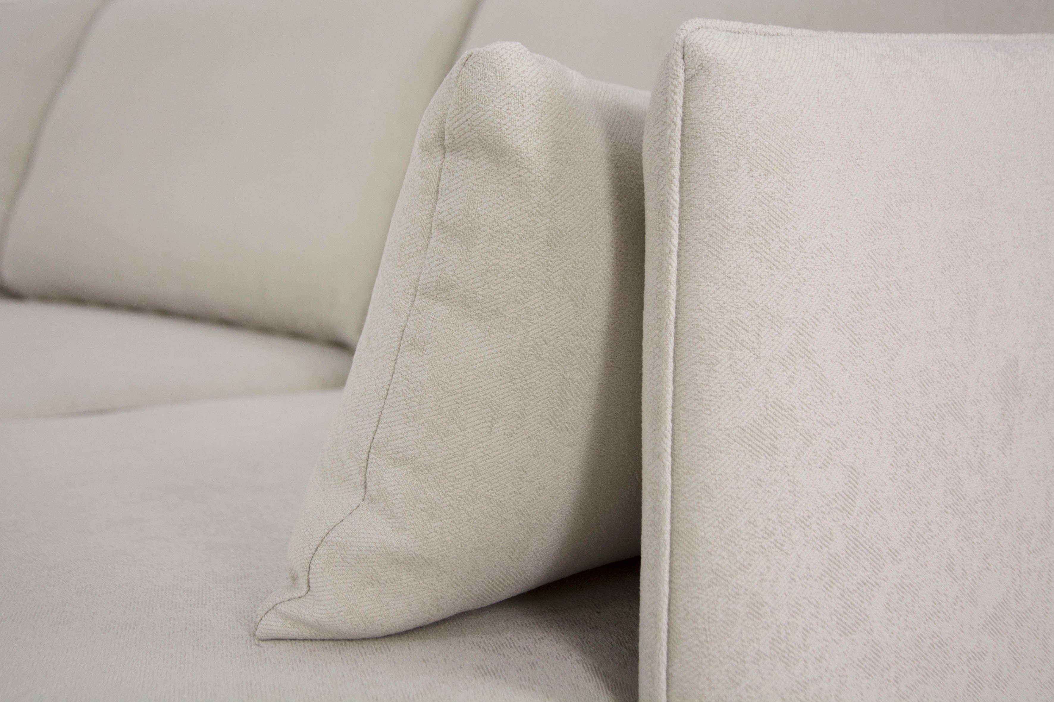 Leonique Fauteuil Light inclusief losse sierkussens, met smalle armleuningen en telescooppoten