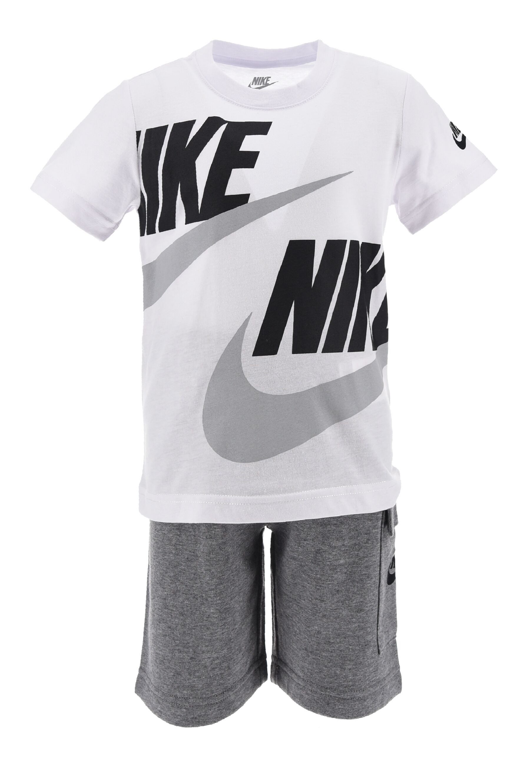 Nike Sportswear T-shirt short NKB B NSW HBR CARGO SHORT SET (2-delig)