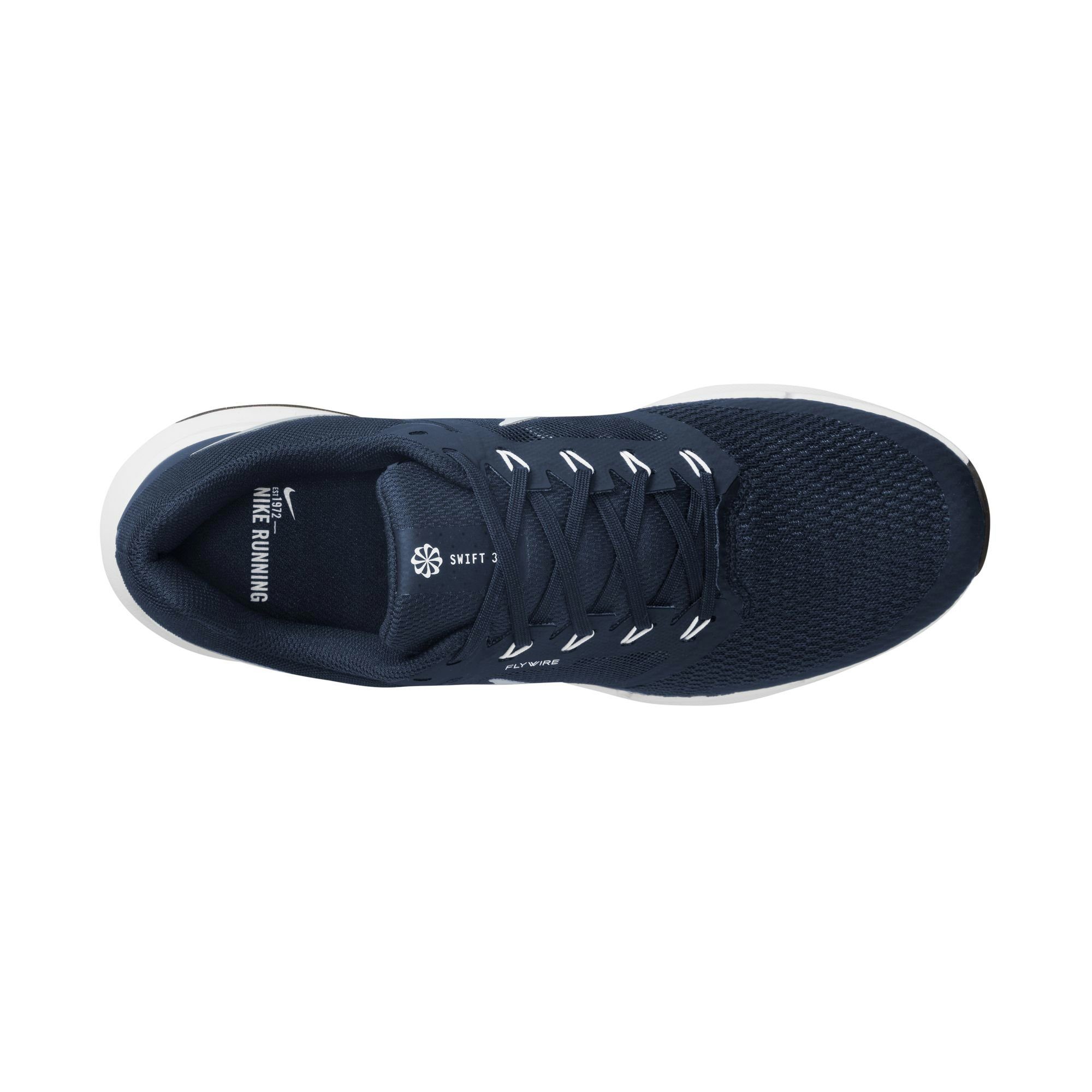 Nike Runningschoenen RUN SWIFT 3
