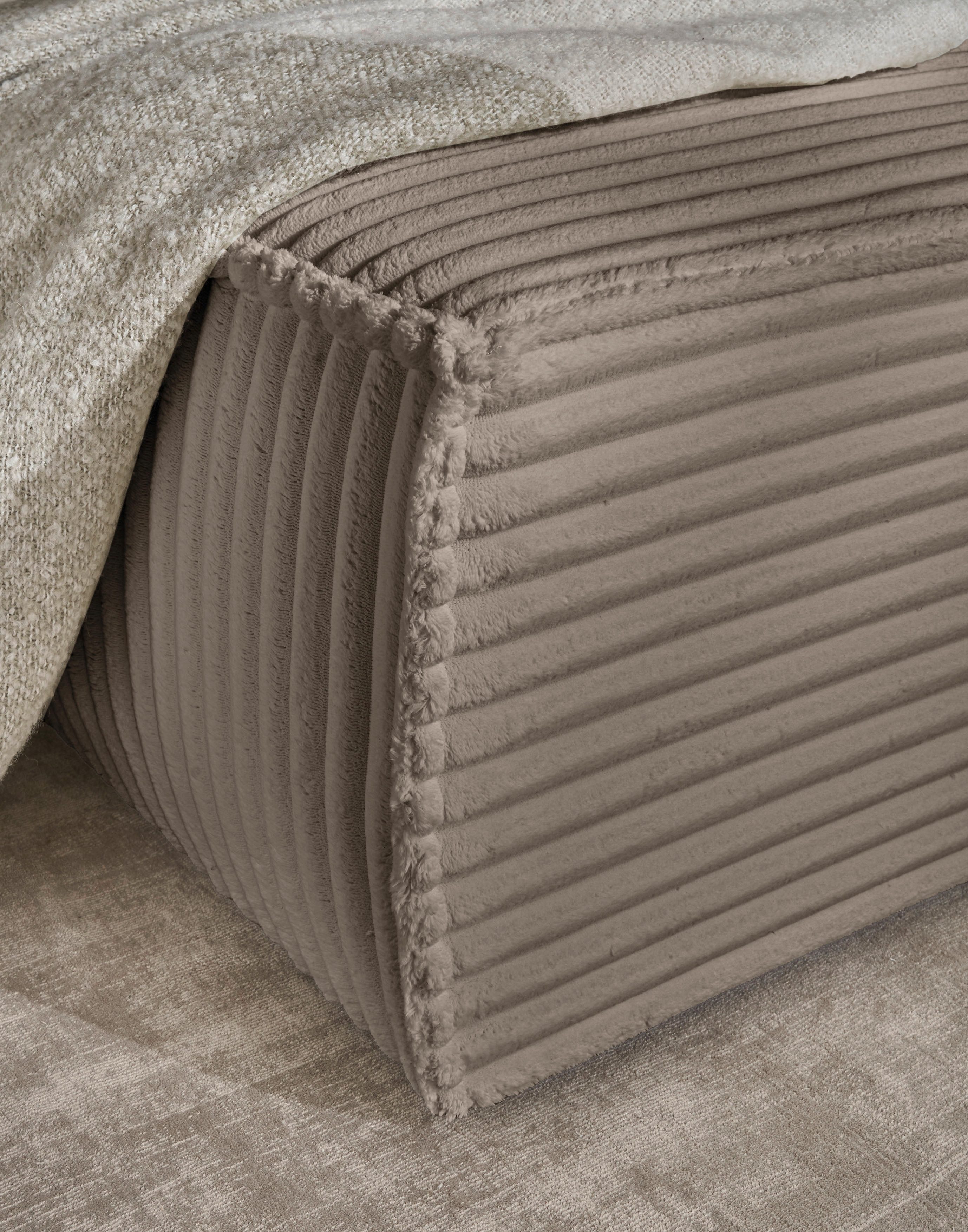 andas Hoekbank Finnley slaapbank 267 cm in Bouclé, fijne structuur en cord, L-vorm