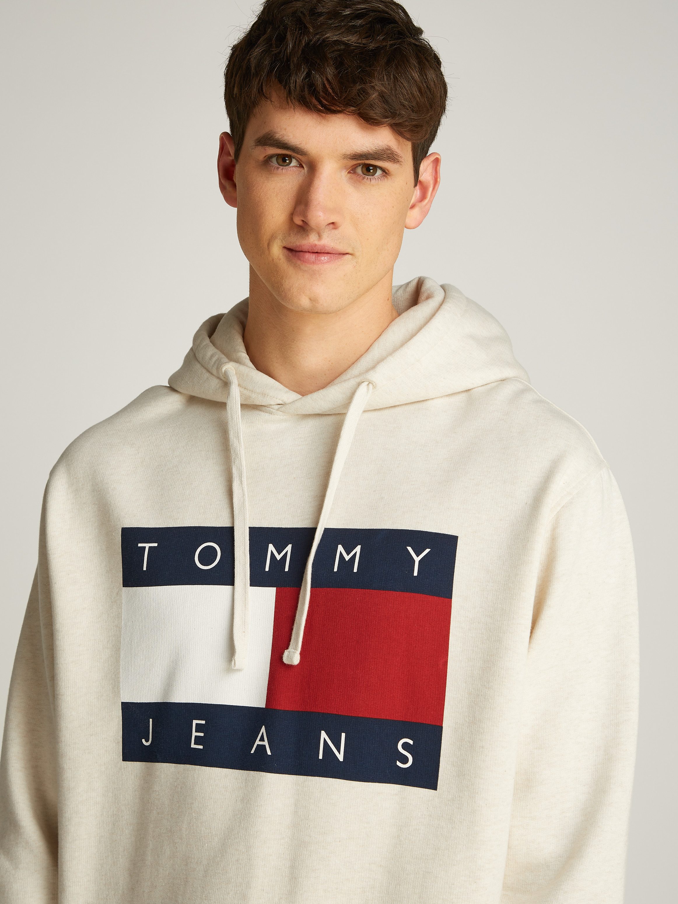 TOMMY JEANS Hoodie TJM MELANGE FLAG HOODIE