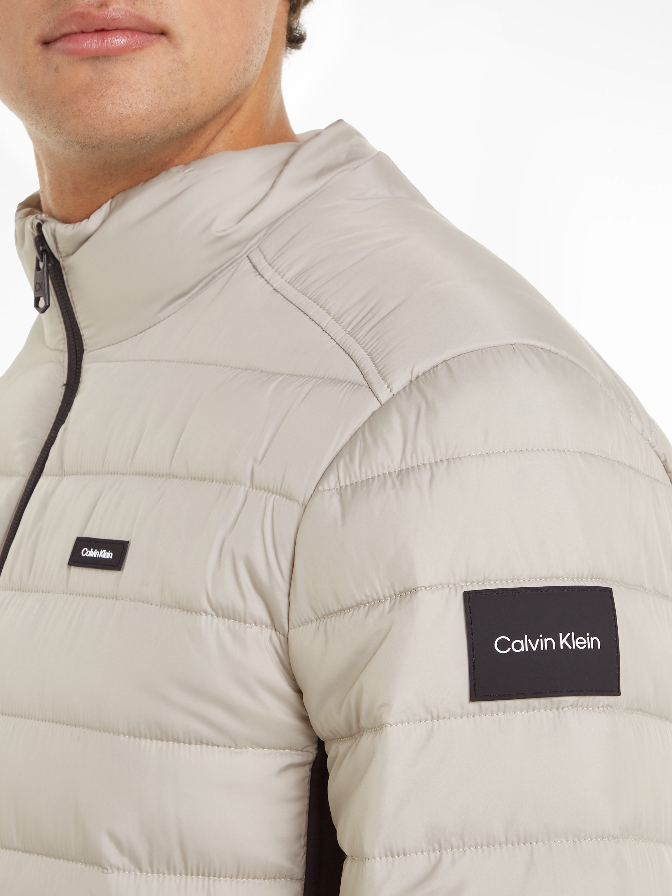 Calvin Klein Gewatteerde jas RECYCLED SIDE LOGO JACKET