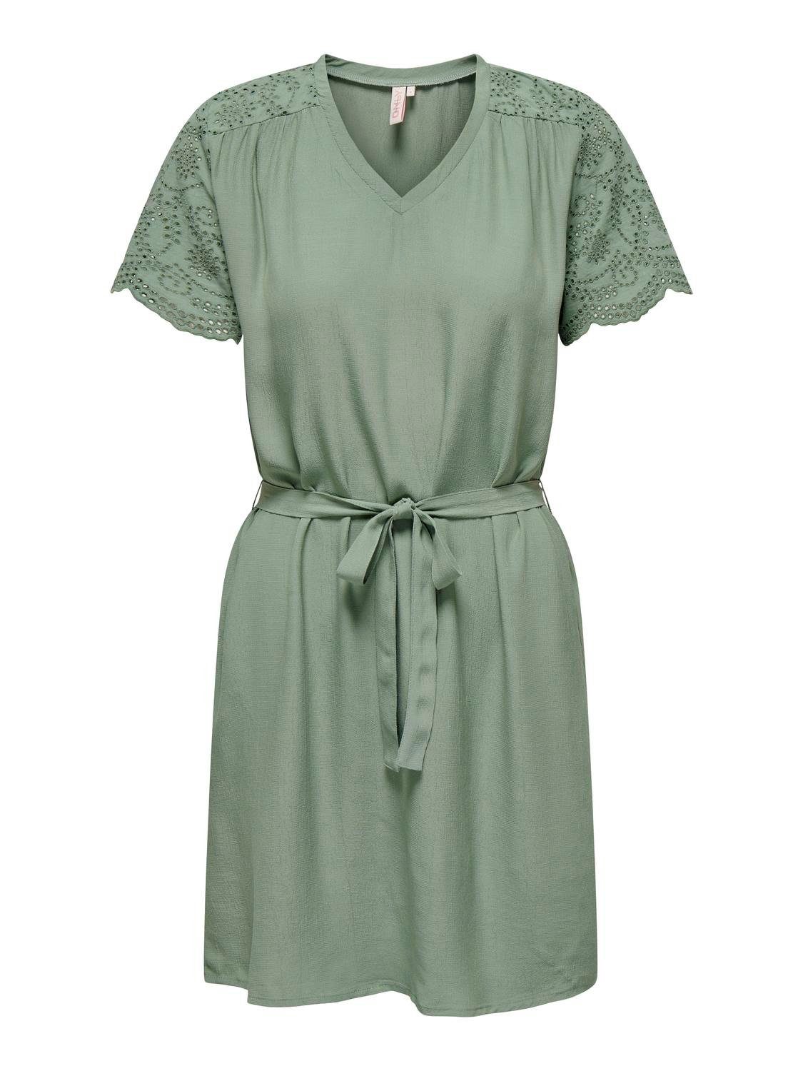Only Mini-jurk ONLJODIE ROU SS V-NECK DRESS WVN