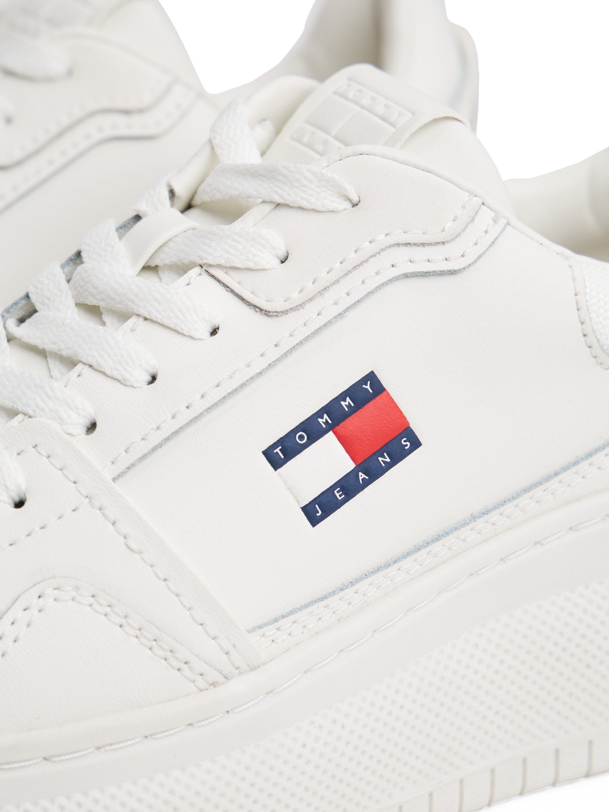 TOMMY JEANS Sneakers met sleehak TJW RETRO BASKET FLATFORM