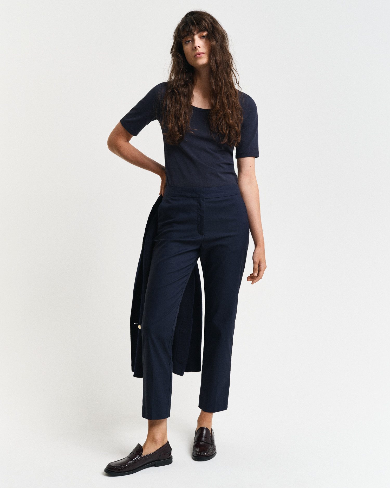 Gant Stoffen broek SLIM SLACK met plooien aan voor- en achterkant