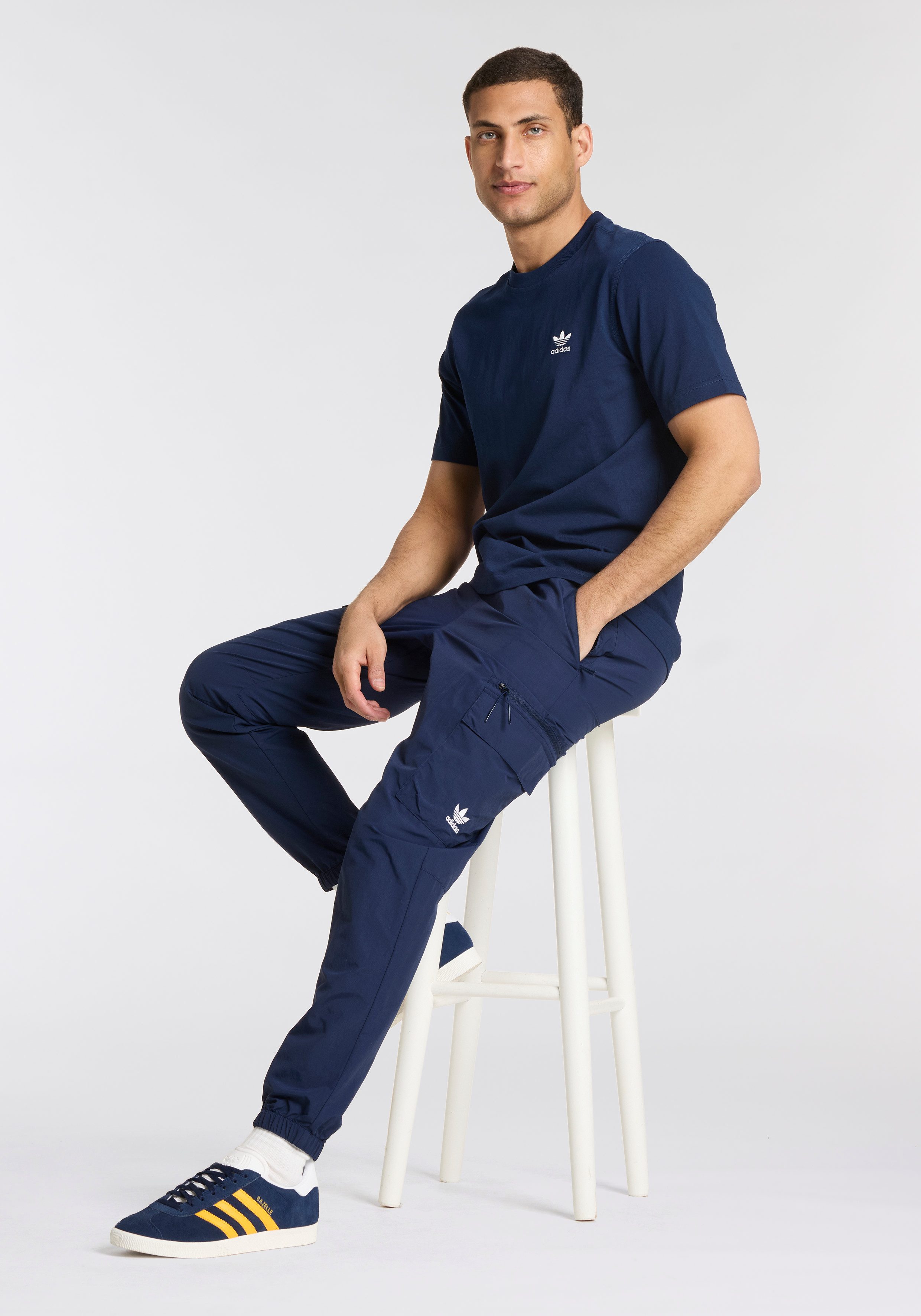 adidas Originals Sportbroek ESS WOVEN CARGO (1-delig)
