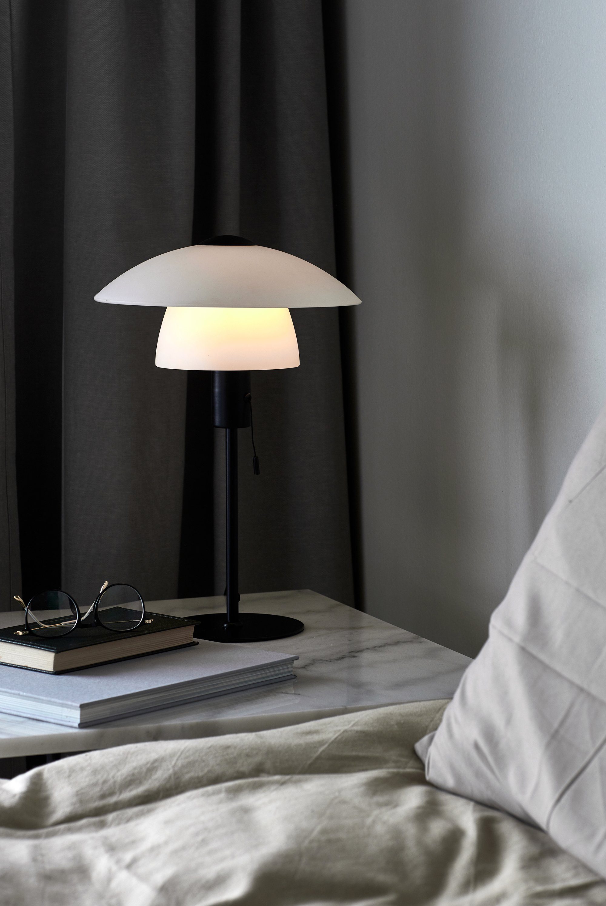 Nordlux Tafellamp Verona Handgeblazen opaalglas