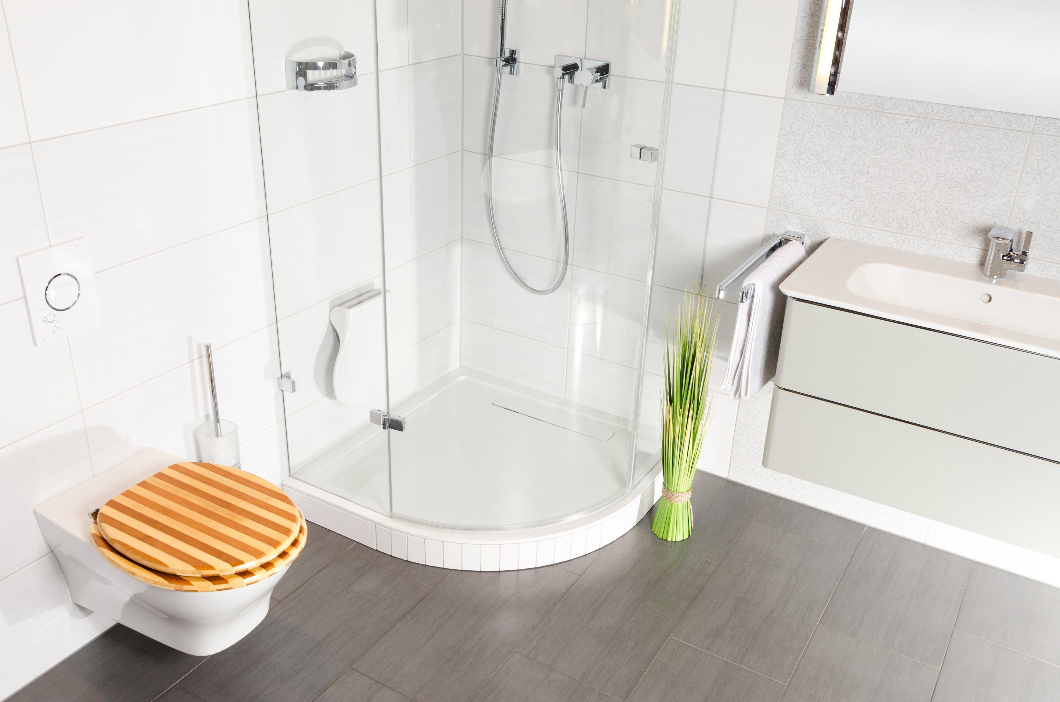 Sanilo Toiletzitting Bamboe gestreept met soft-closemechanisme