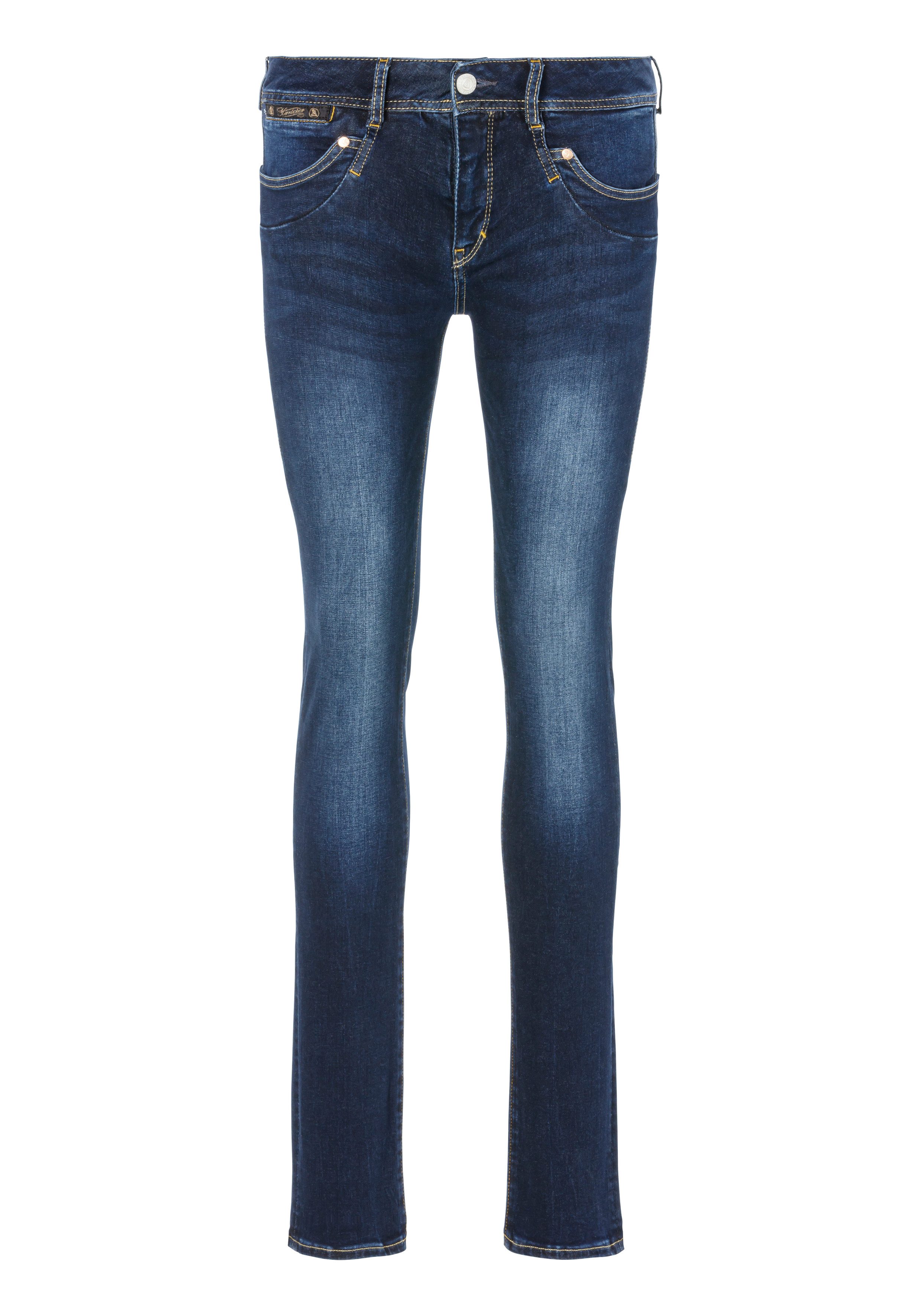 Herrlicher Slim fit jeans PIPER SLIM REUSED DENIM met sierknopen op de achterzakken