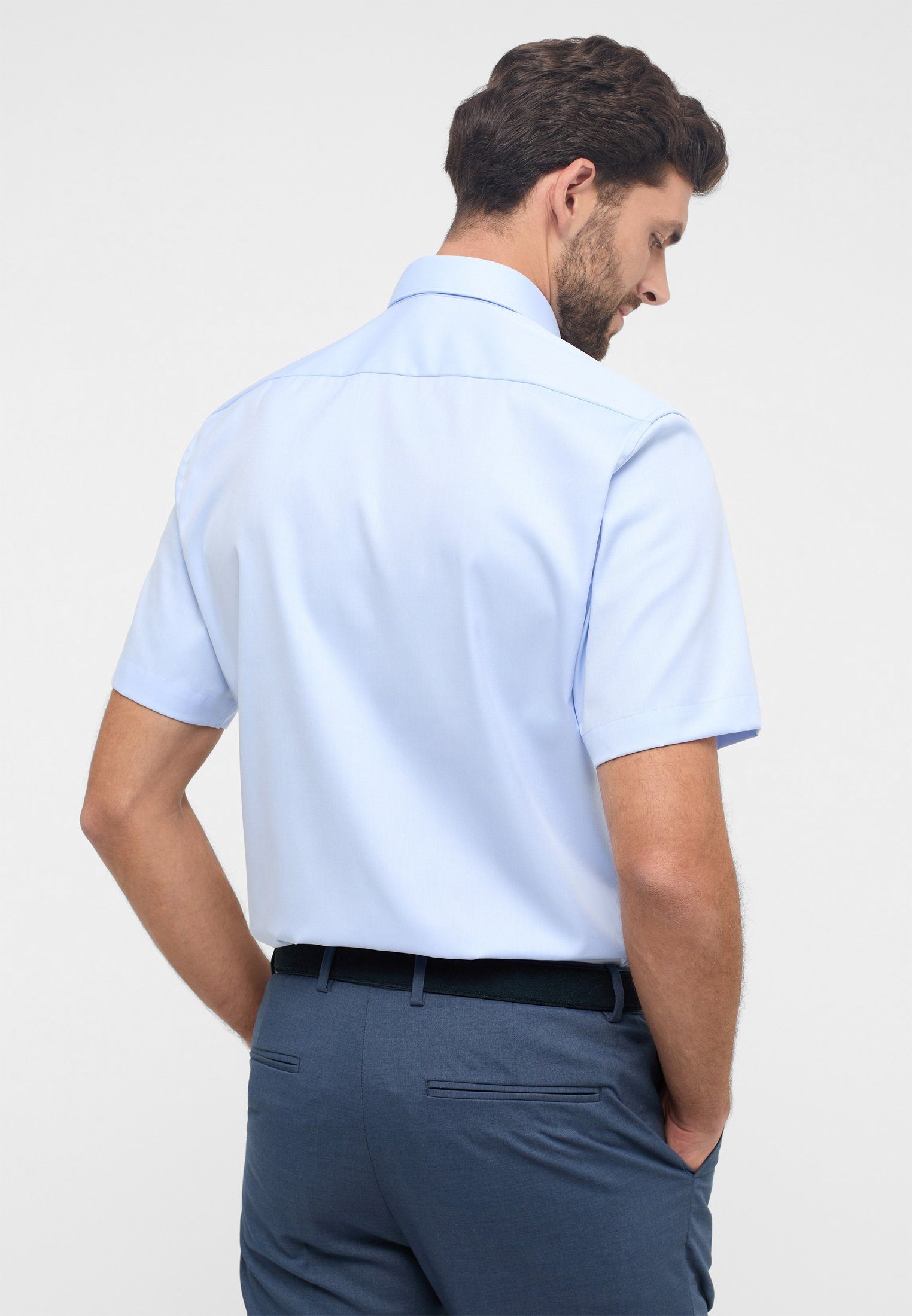 Eterna Overhemd met korte mouwen MODERN FIT NON IRON (strijkvrij)