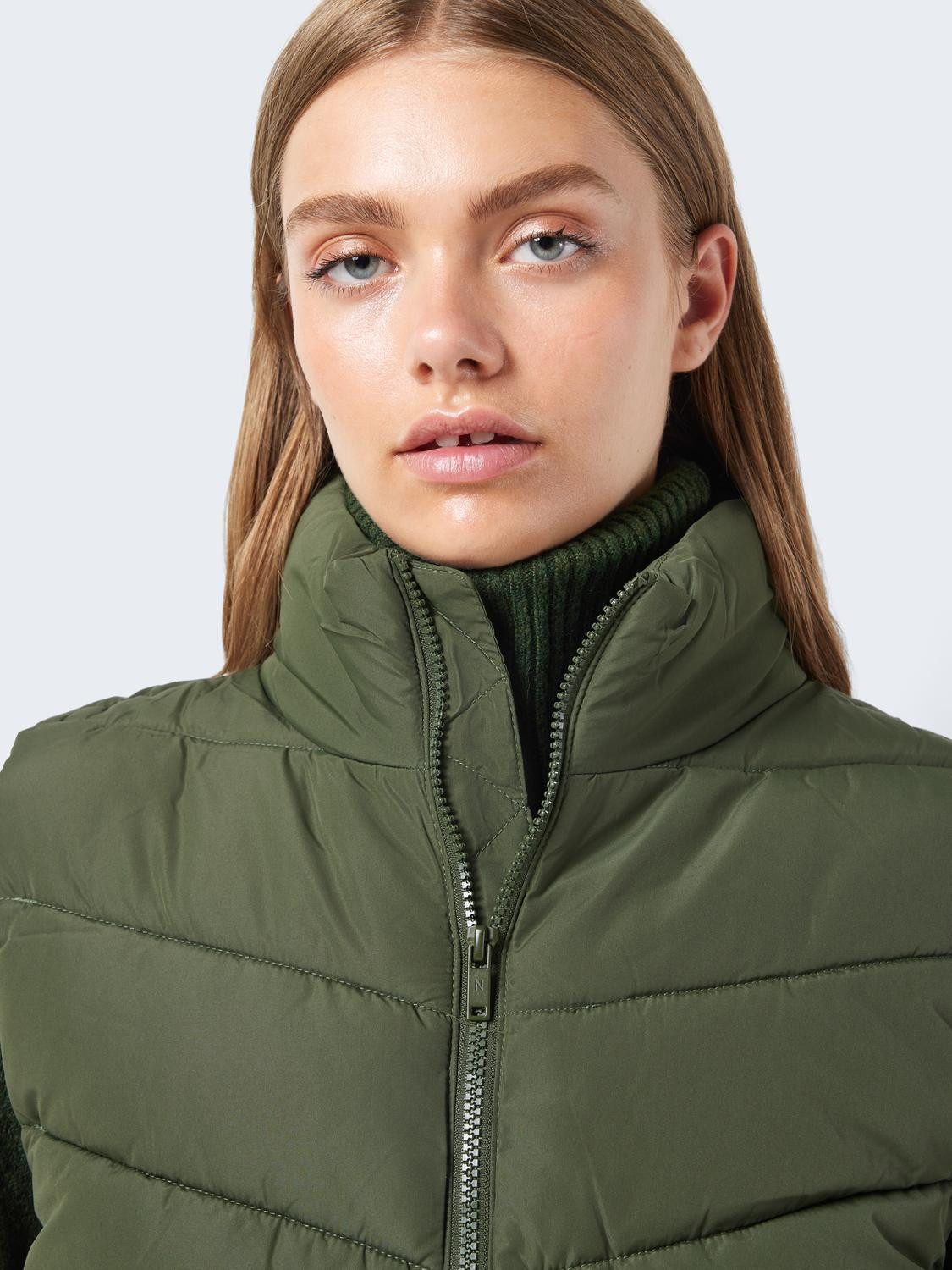 Noisy may Bodywarmer NMDALCON S L SHORT VEST NOOS FWD