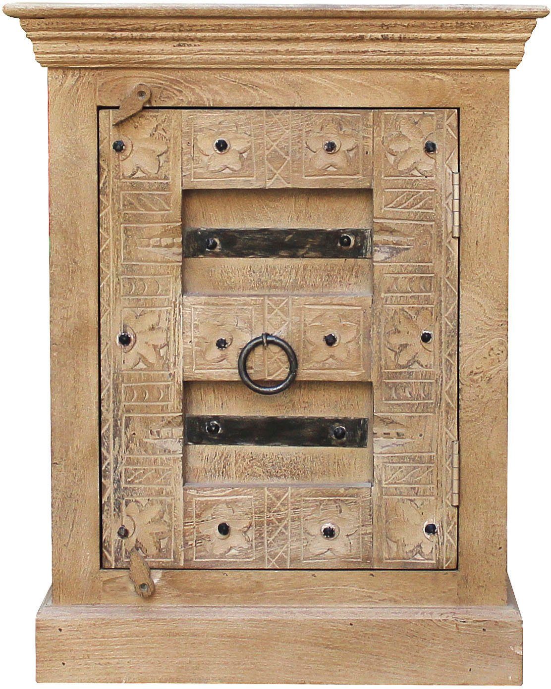 SIT Nachtkastje Daipur met luxueus houtsnijwerk nachtkastjes beige