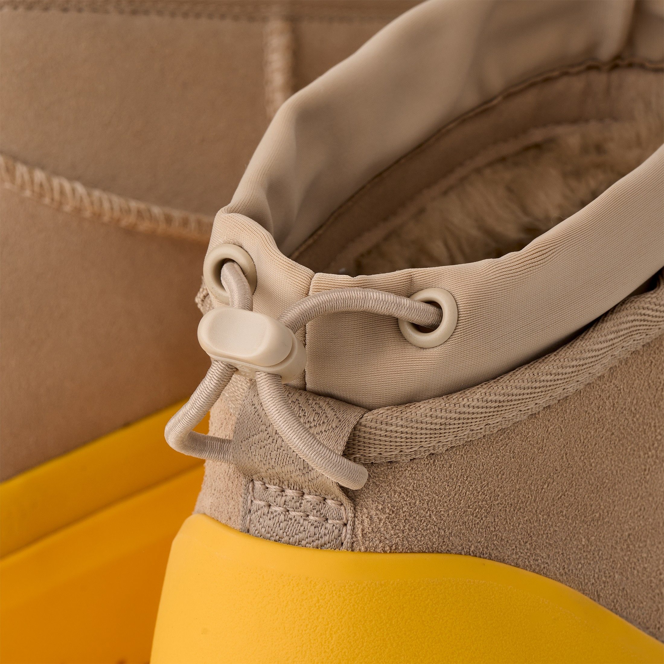 UGG Boots zonder sluiting CL ULTRA MINI WEATHER HYBRID