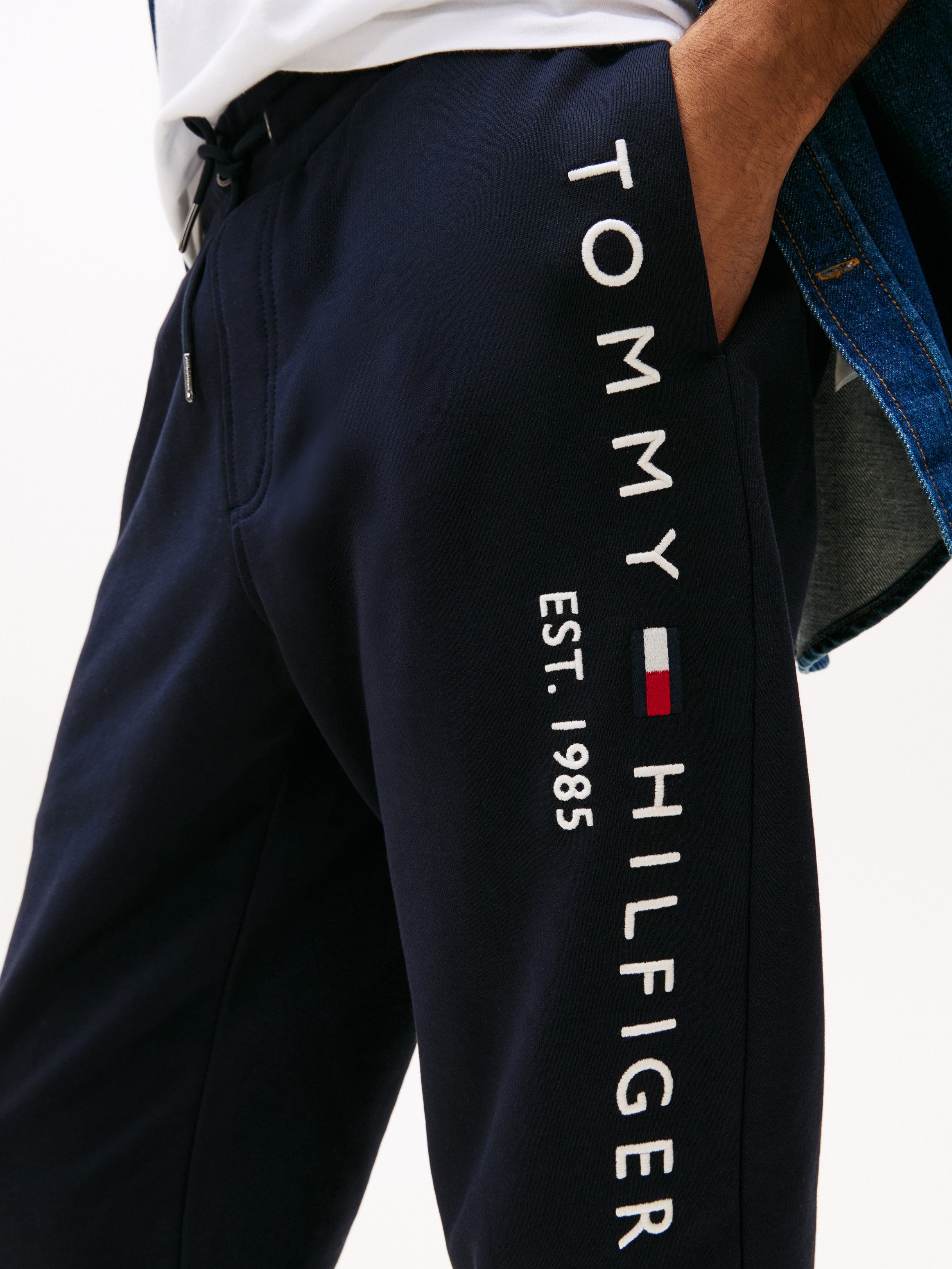 Tommy Hilfiger Sweatbroek BASIC BRANDED SWEATPANTS met groot tommy hilfiger opschrift