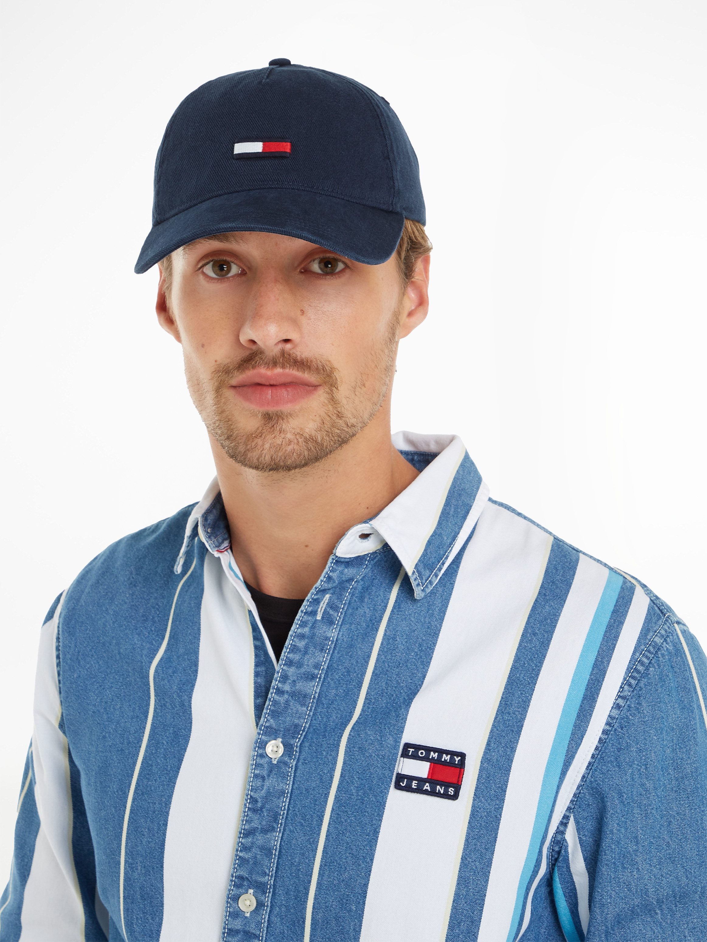 TOMMY JEANS Baseball pet TJM ELONGATED FLAG DENIM CAP unisex caps blauw