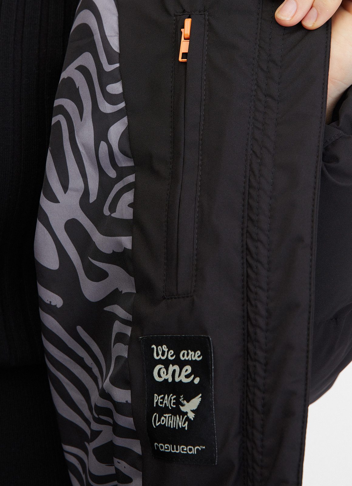 Ragwear Gewatteerde jas PATRISE warme winterjas met grote ritszakken