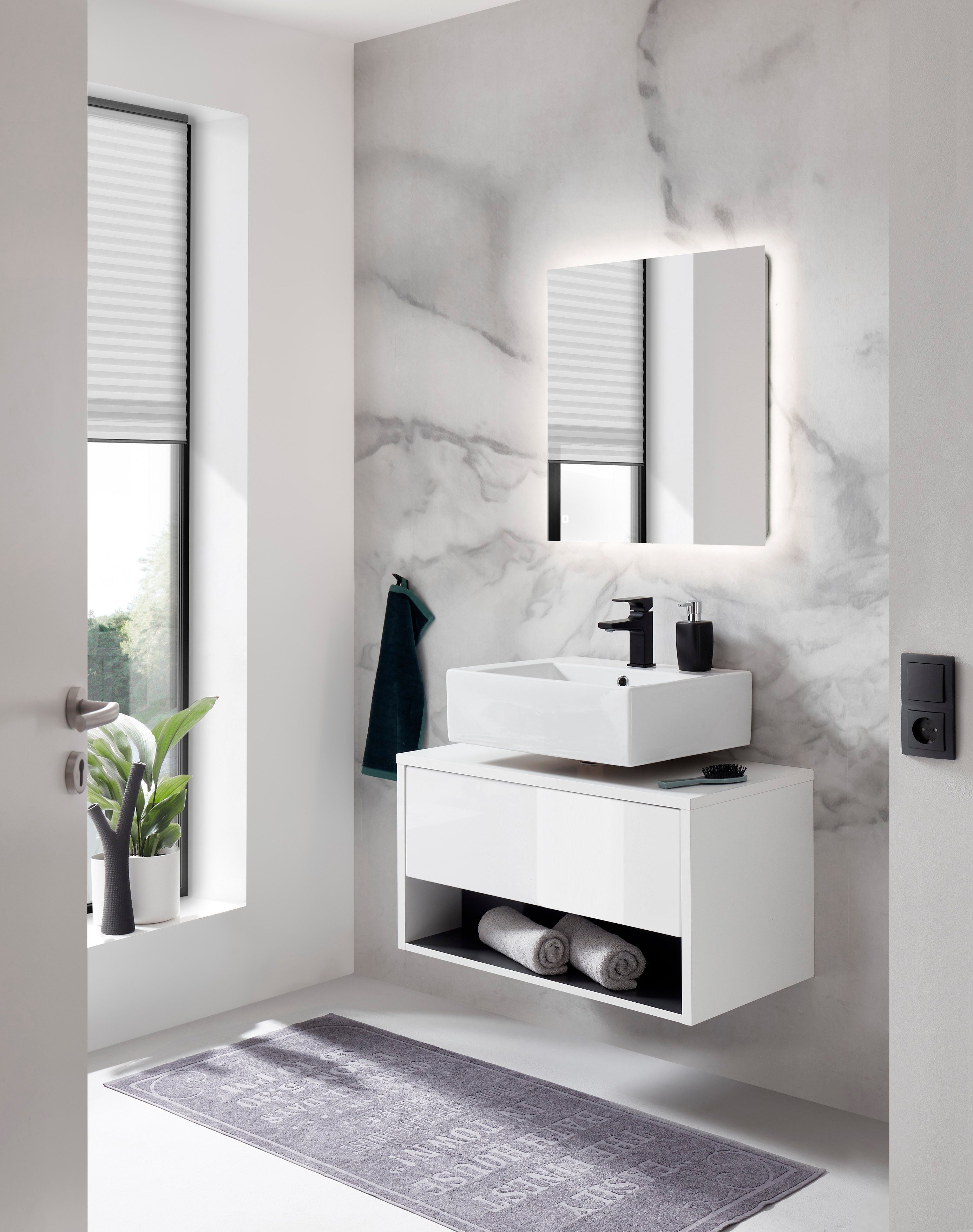 Places of Style Badkamerserie Studio Line, bad in modern ontwerp, 2-delig badkamer Onderkast en spiegel, in twee kleuren beschikbaar, veel opbergruimte (2-delig)