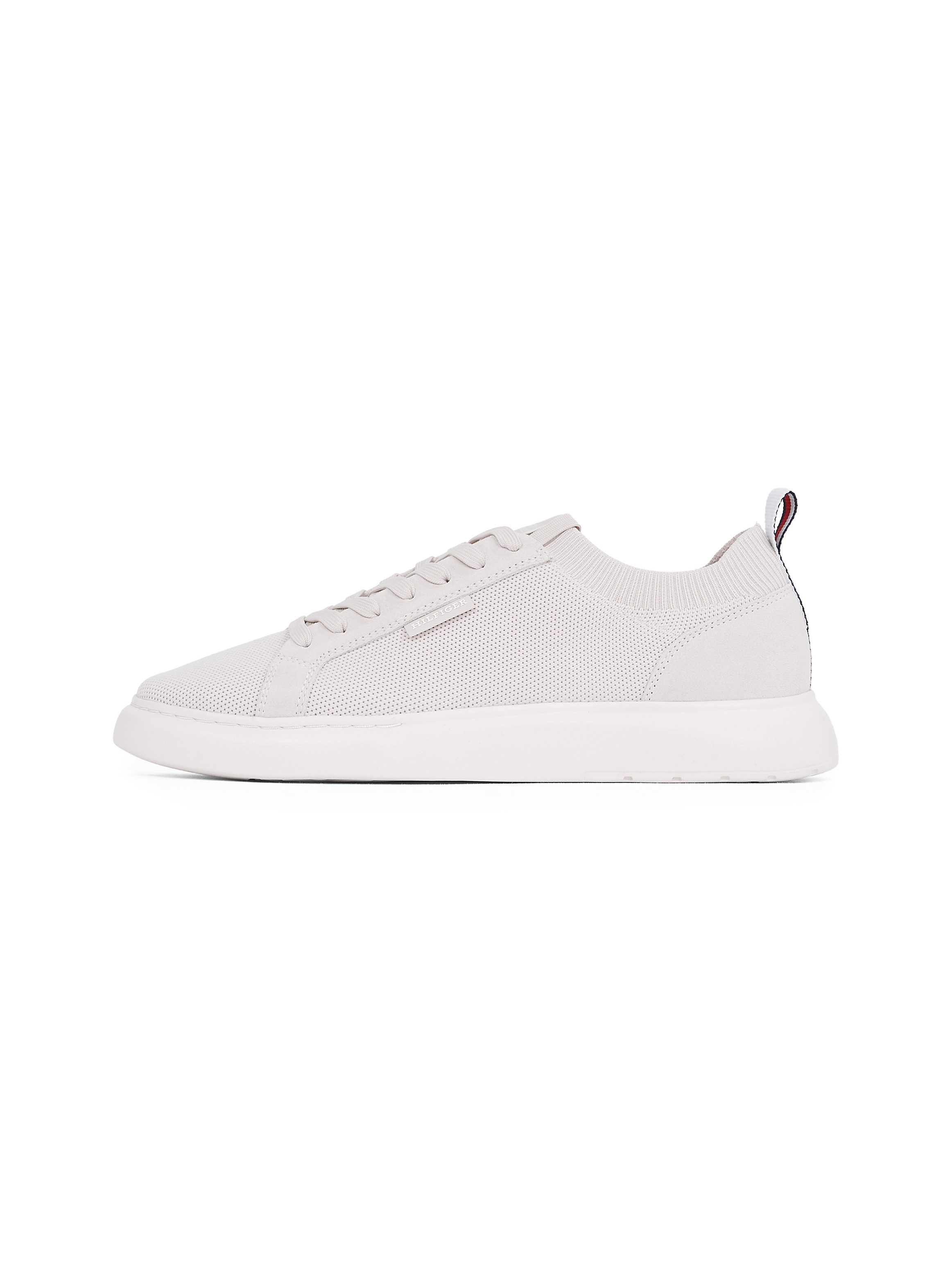Tommy Hilfiger Plateausneakers LIGHT CUPSOLE KNIT SEASONAL , vrijetijdsschoen, lage schoen, veterschoen met logo-opdruk
