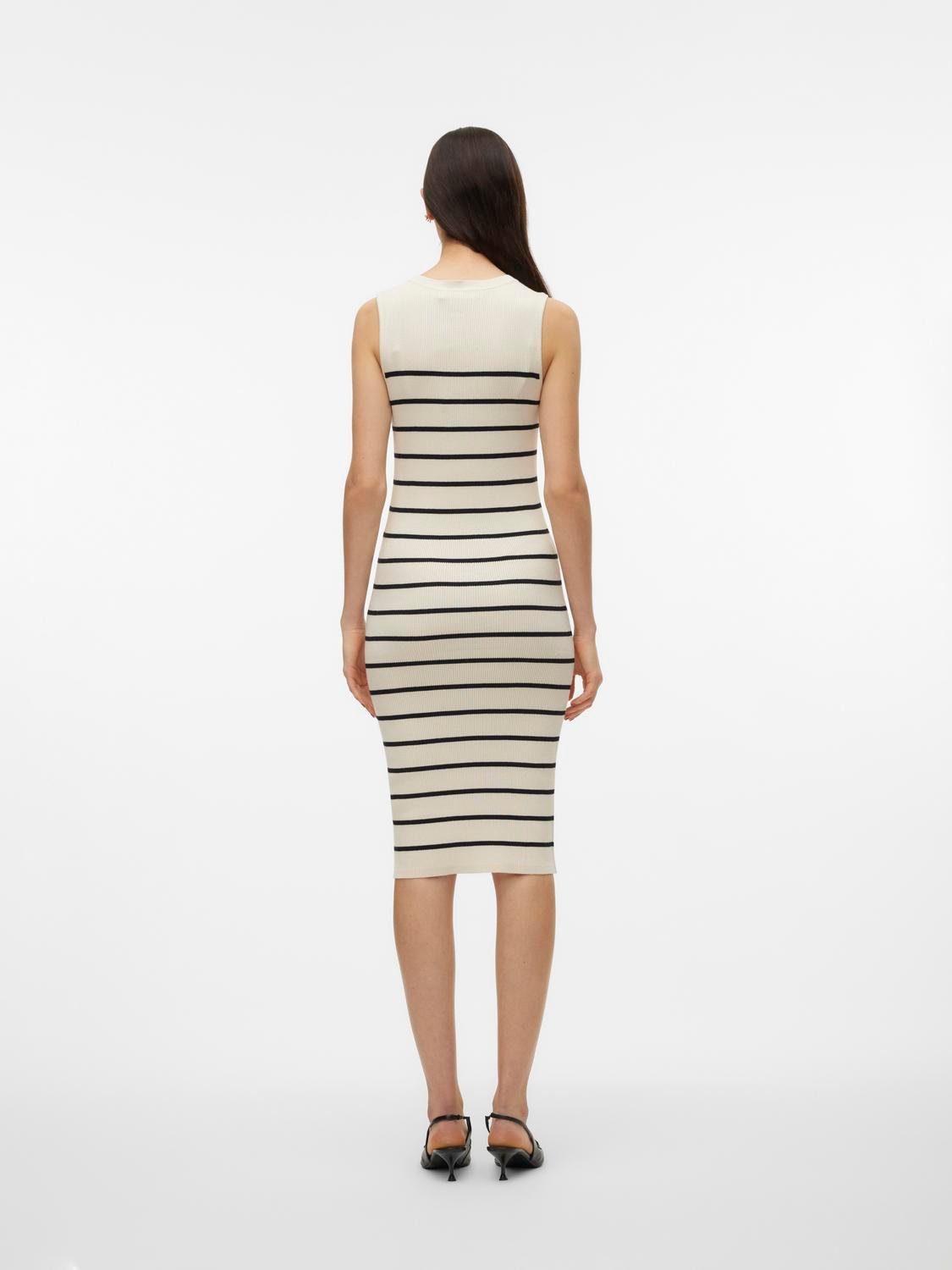 Vero Moda Maxi-jurk VMGIZELLE SL O-NECK BLK DRESS GA NOOS