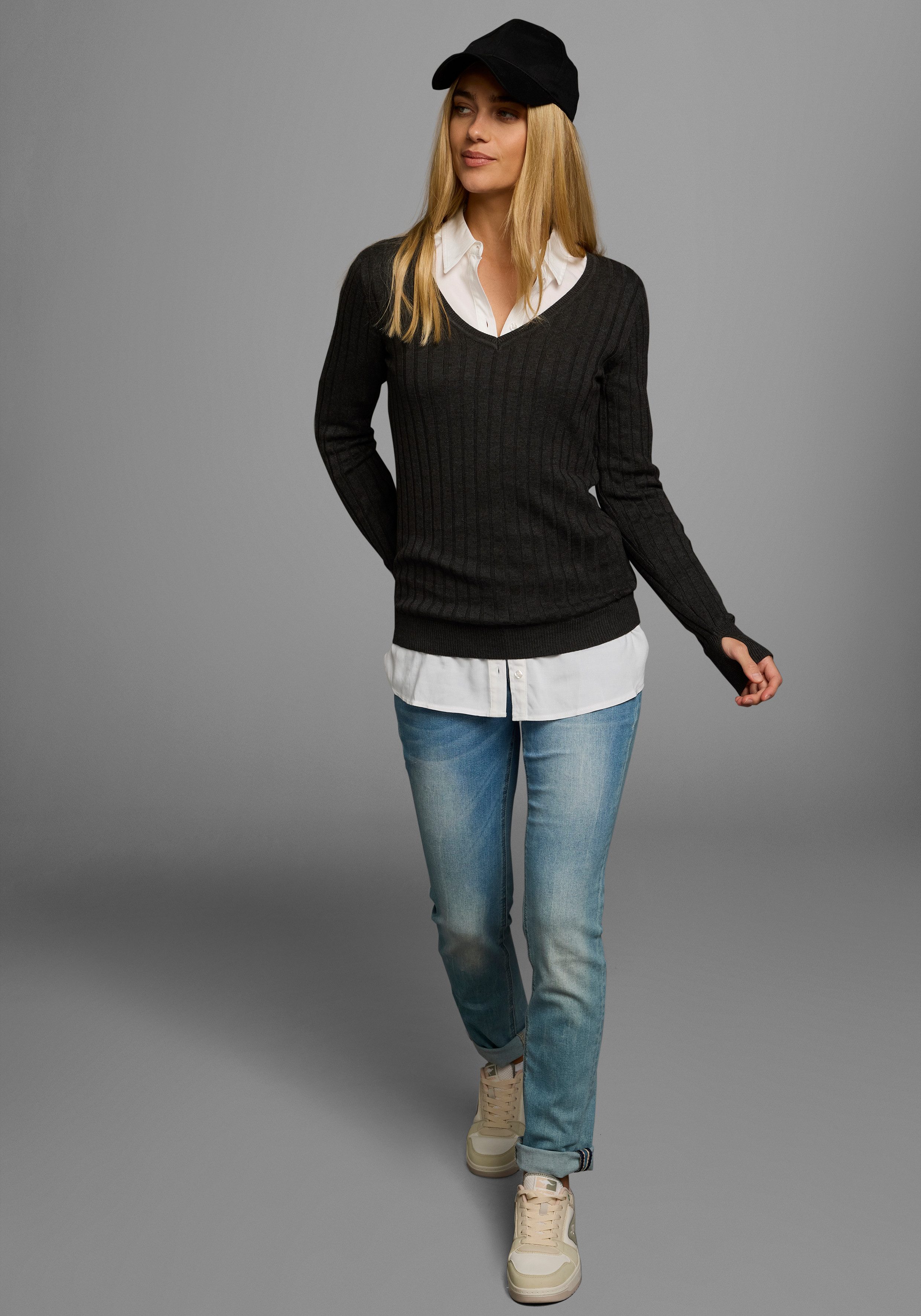 KangaROOS Trui met V-hals in breed geribd fijntricot